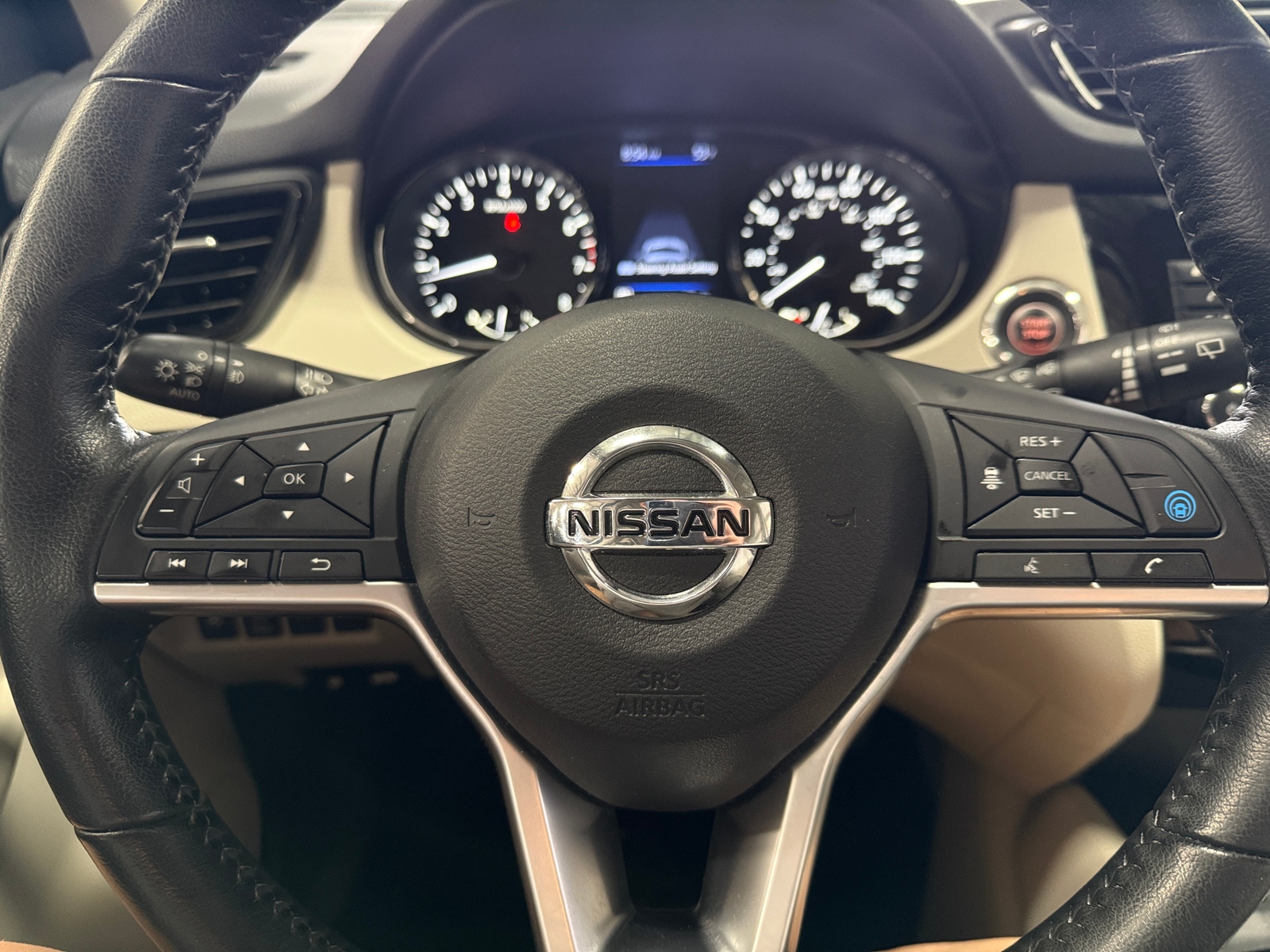 Thumbnail: 2020 Nissan Rogue Sport - 5
