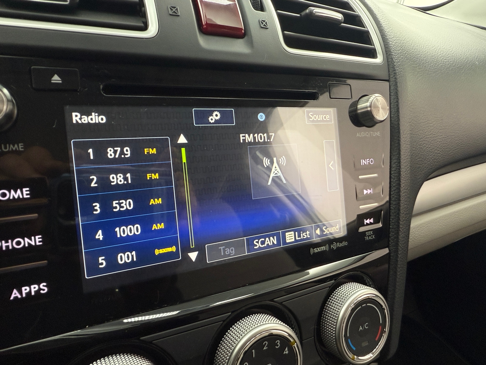 Thumbnail: 2016 Subaru Forester - 4