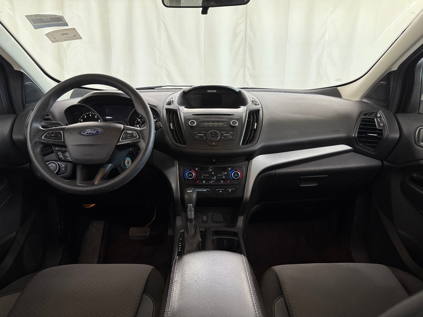 Thumbnail: 2017 Ford Escape - 3