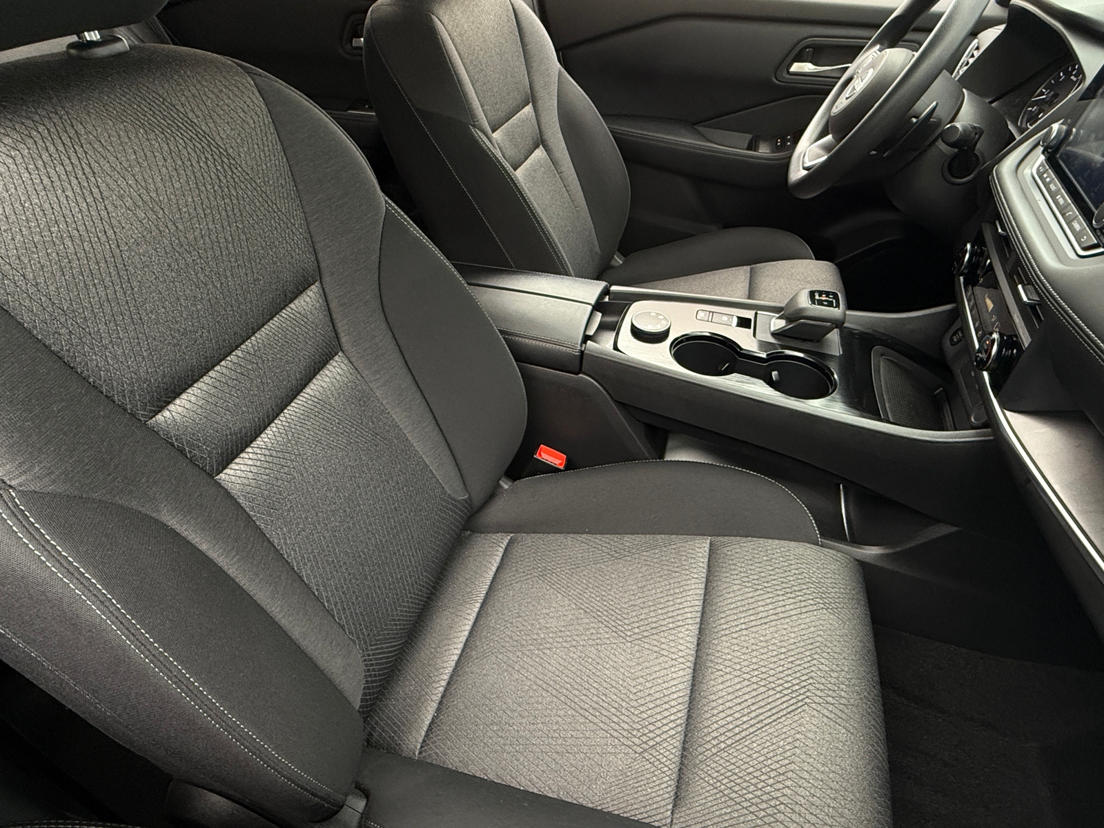 Thumbnail: 2024 Nissan Rogue - 2