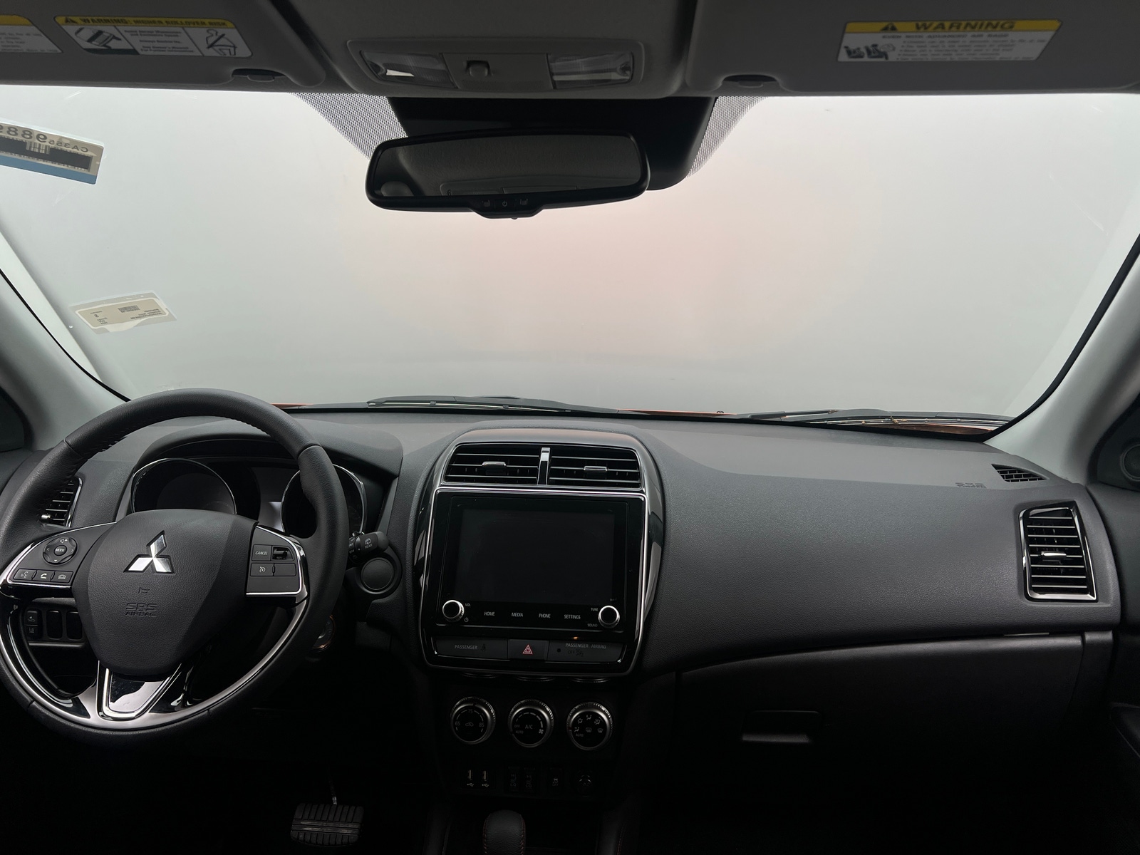 Thumbnail: 2024 Mitsubishi Outlander Sport - 3
