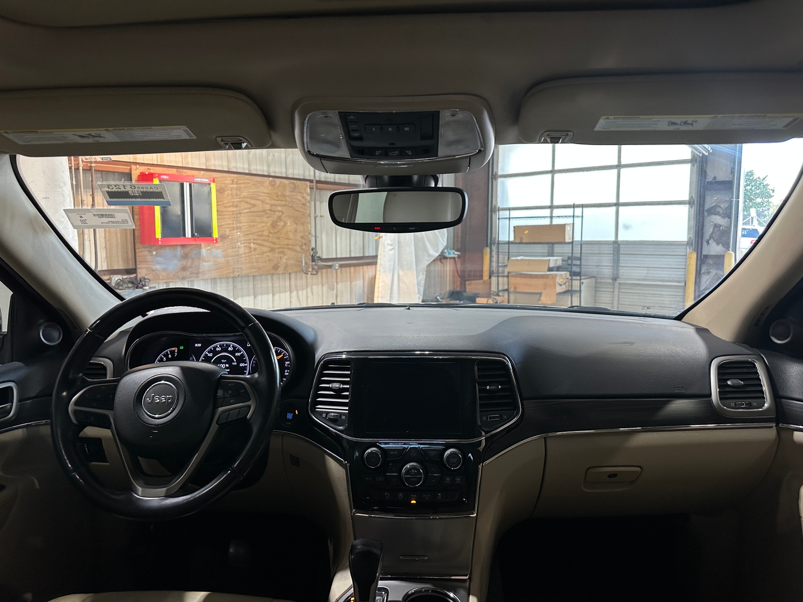 Thumbnail: 2022 Jeep Grand Cherokee - 2