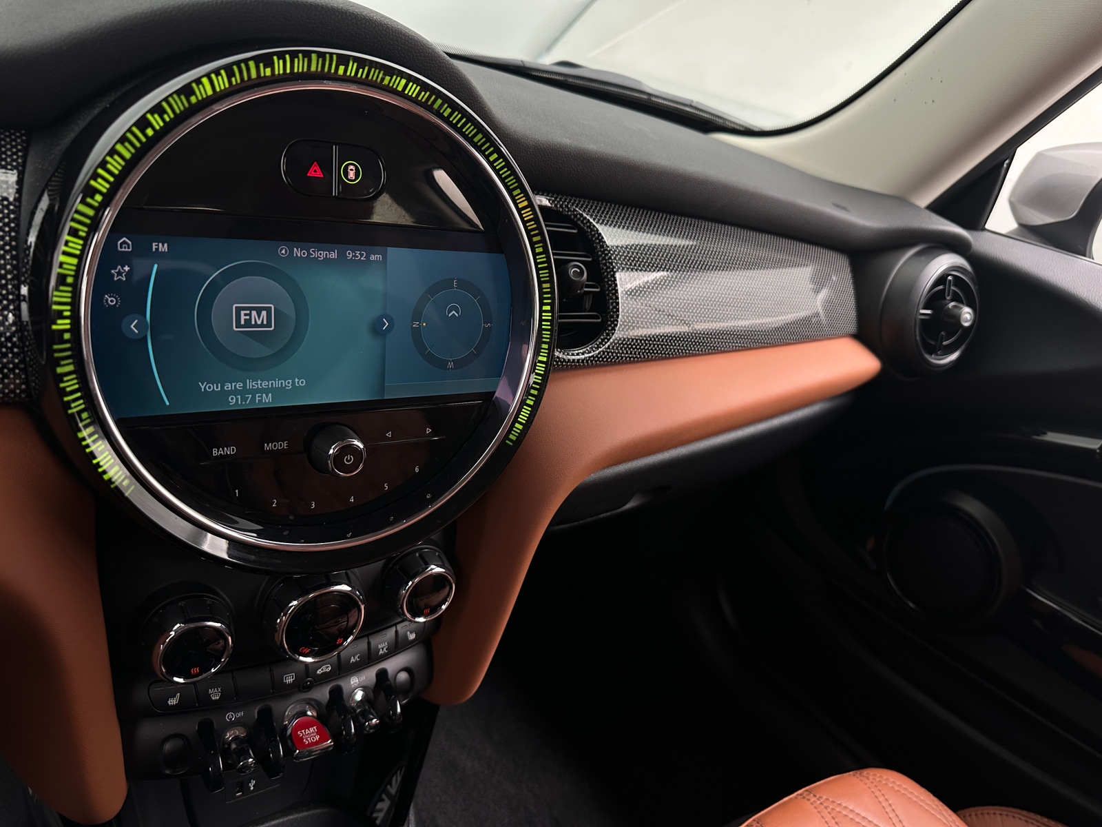 Thumbnail: 2024 MINI Cooper Hardtop - 3