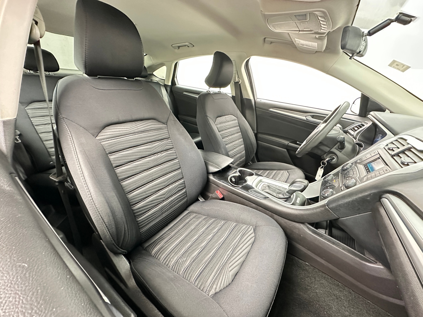 Thumbnail: 2016 Ford Fusion - 2