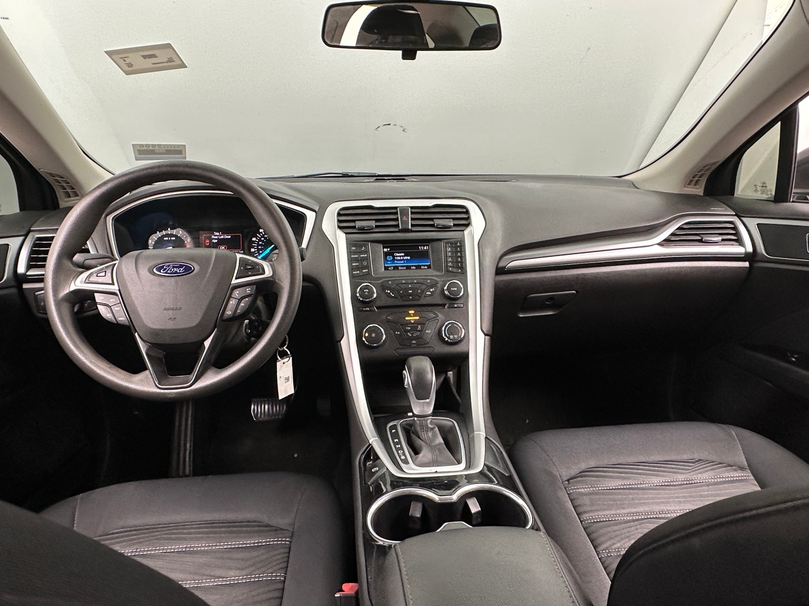 Thumbnail: 2016 Ford Fusion - 3