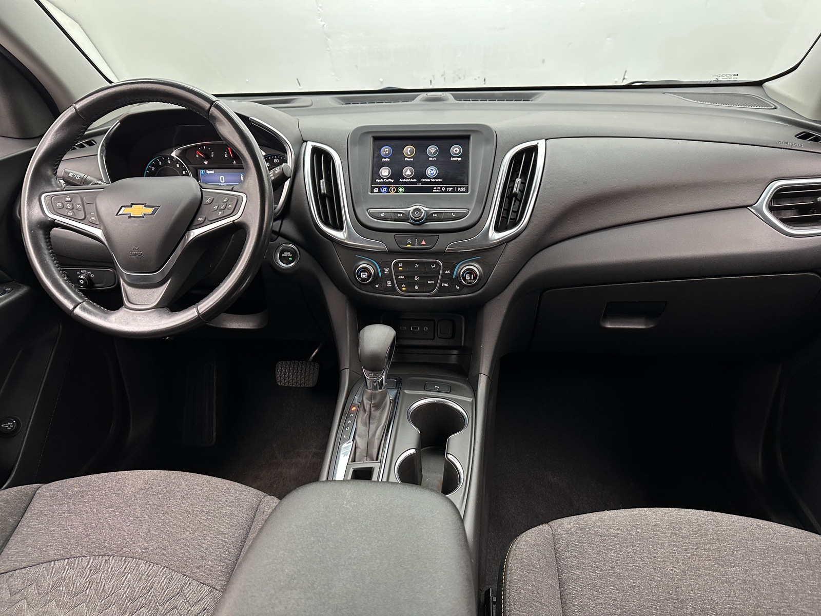 Thumbnail: 2022 Chevrolet Equinox - 3