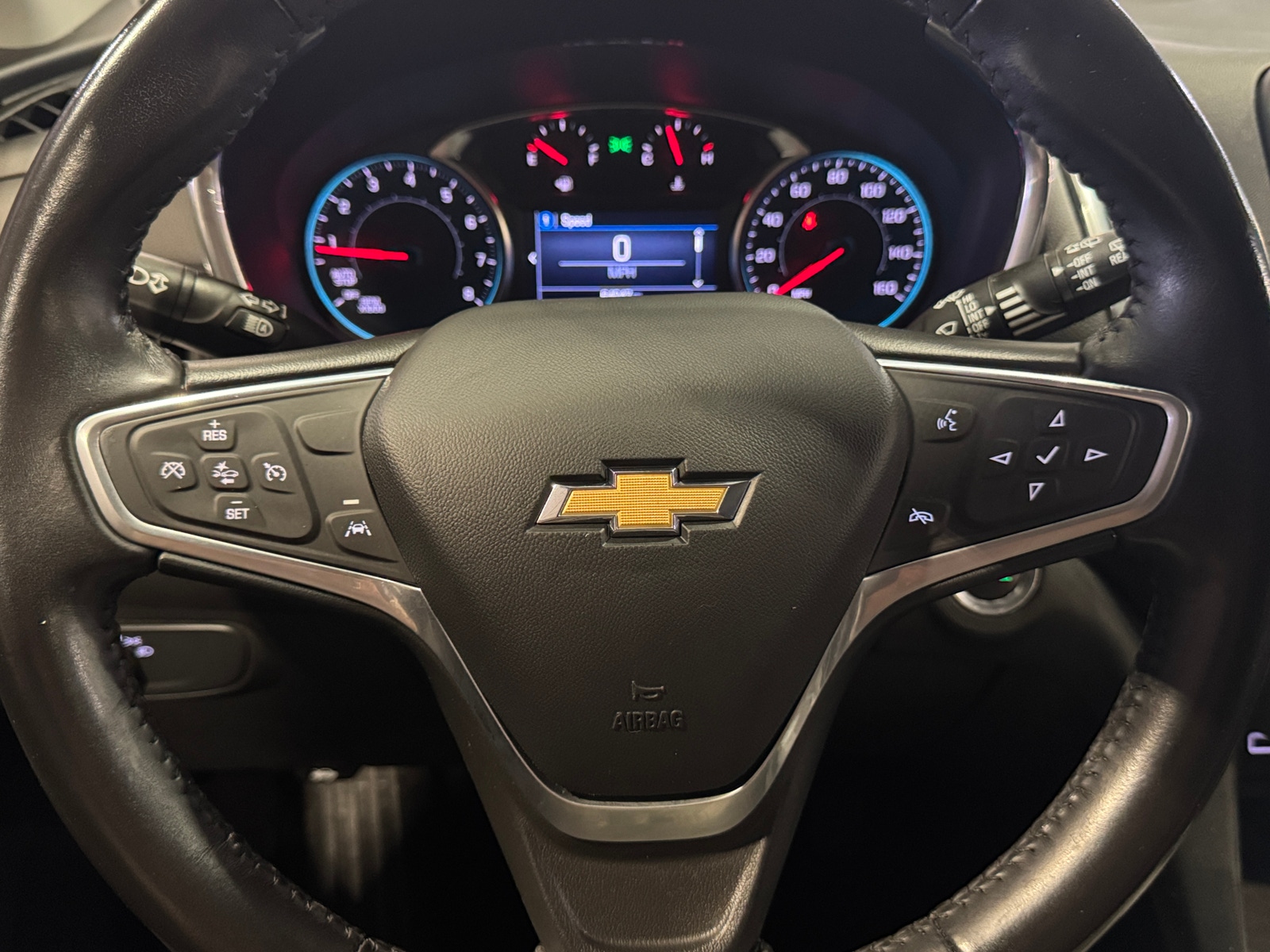 Thumbnail: 2022 Chevrolet Equinox - 5