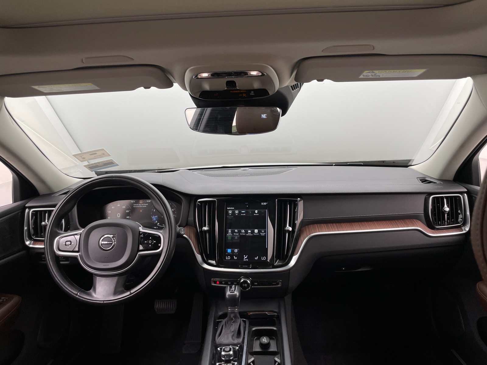 Thumbnail: 2020 Volvo V60 - 3