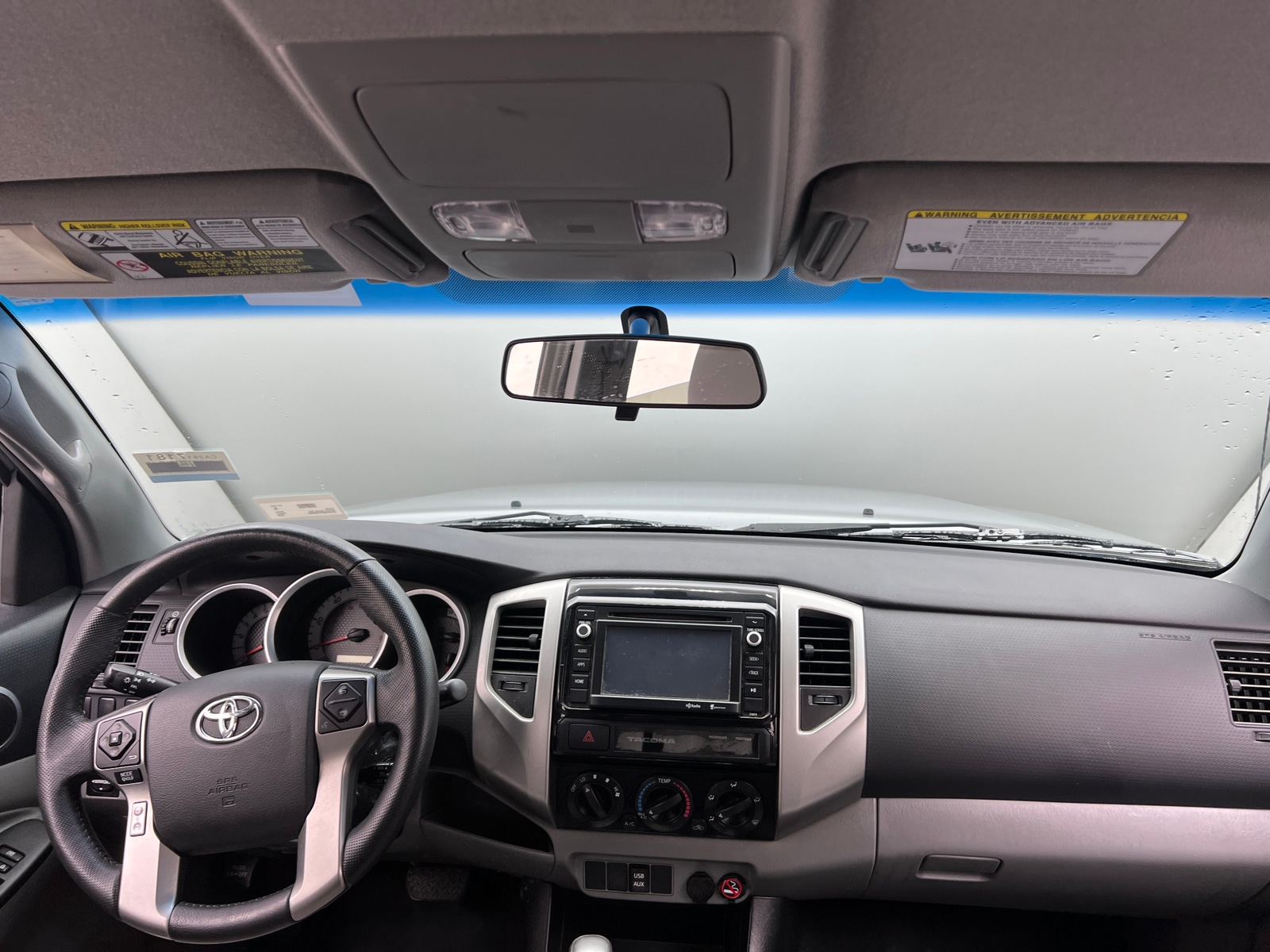 Thumbnail: 2015 Toyota Tacoma - 3