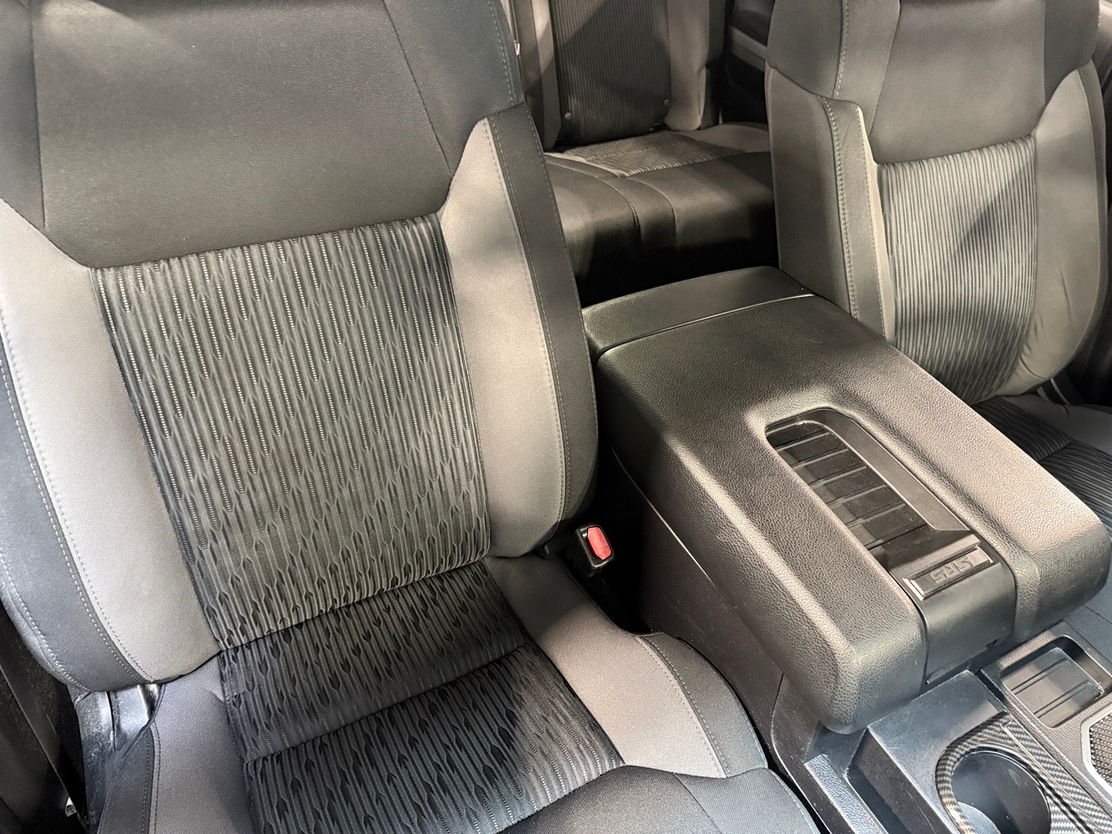 Thumbnail: 2016 Toyota Tundra - 2