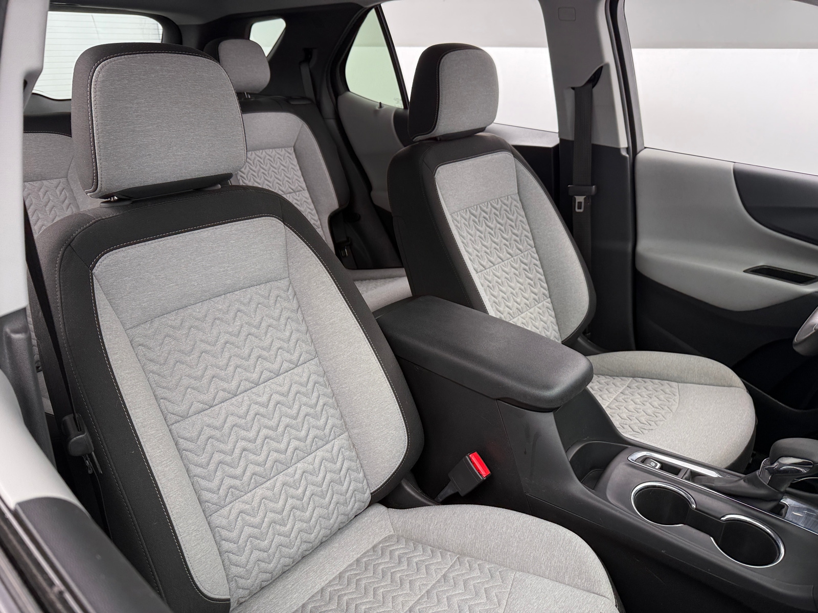 Thumbnail: 2023 Chevrolet Equinox - 2