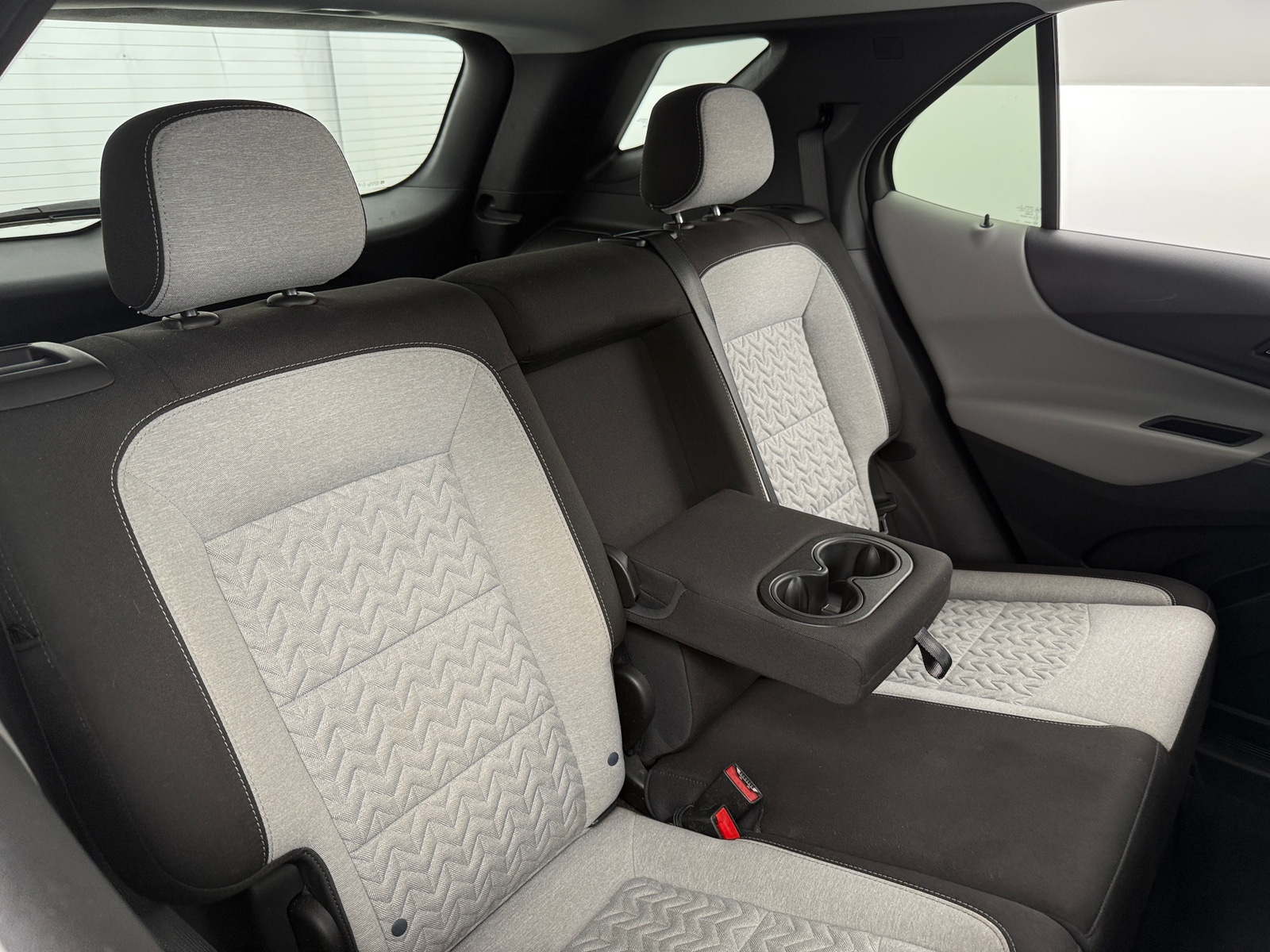 Thumbnail: 2023 Chevrolet Equinox - 6