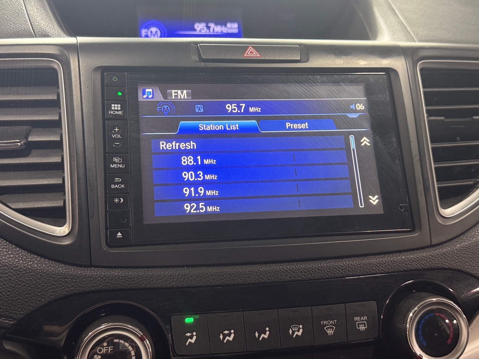 Thumbnail: 2016 Honda CR-V - 4
