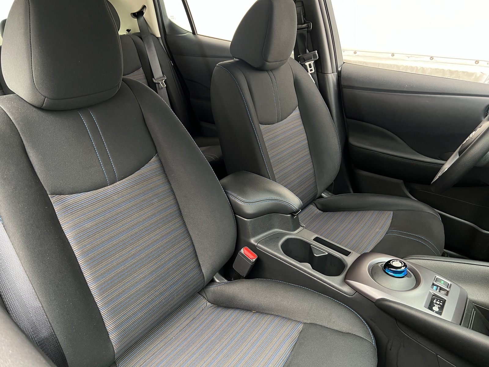 Thumbnail: 2025 Nissan Leaf - 2