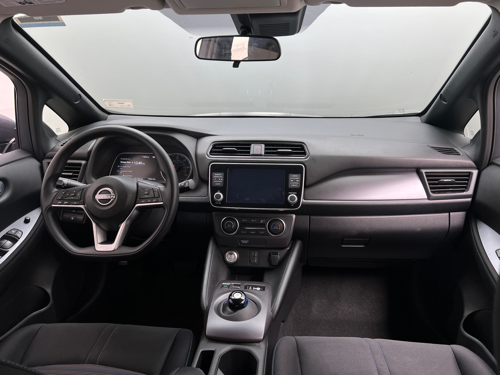 Thumbnail: 2025 Nissan Leaf - 3