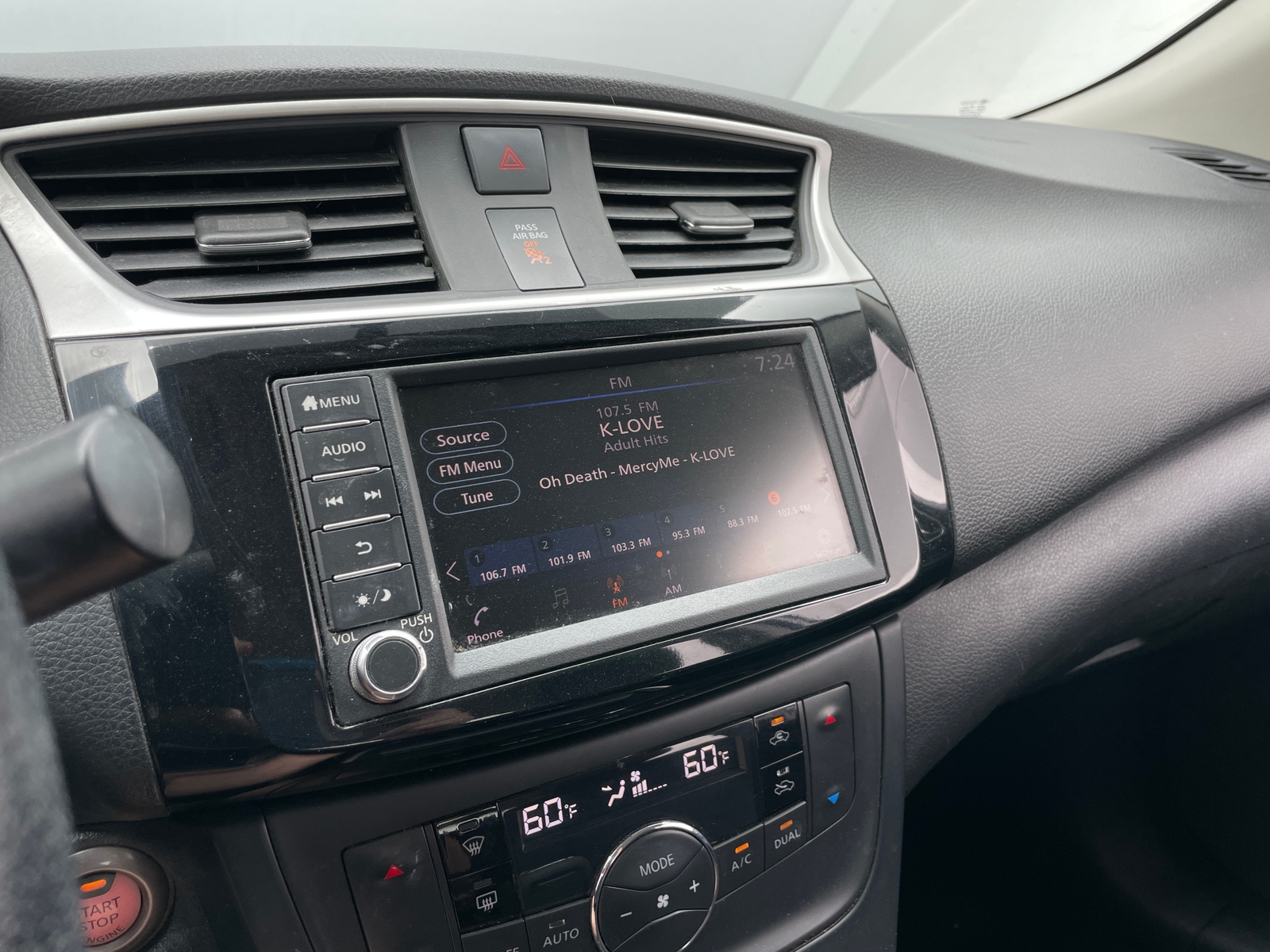 Thumbnail: 2019 Nissan Sentra - 4