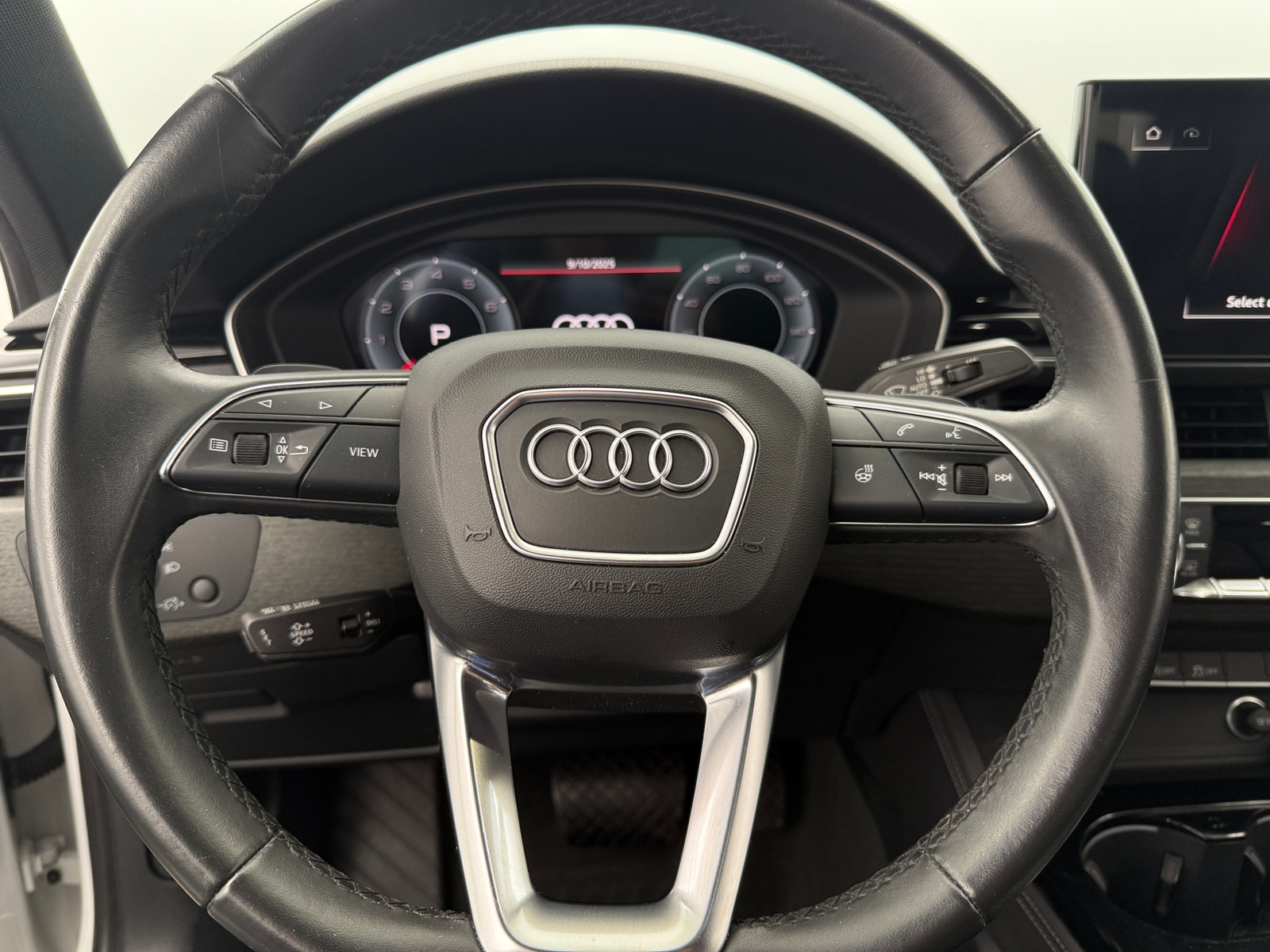 Thumbnail: 2021 Audi A4 - 4