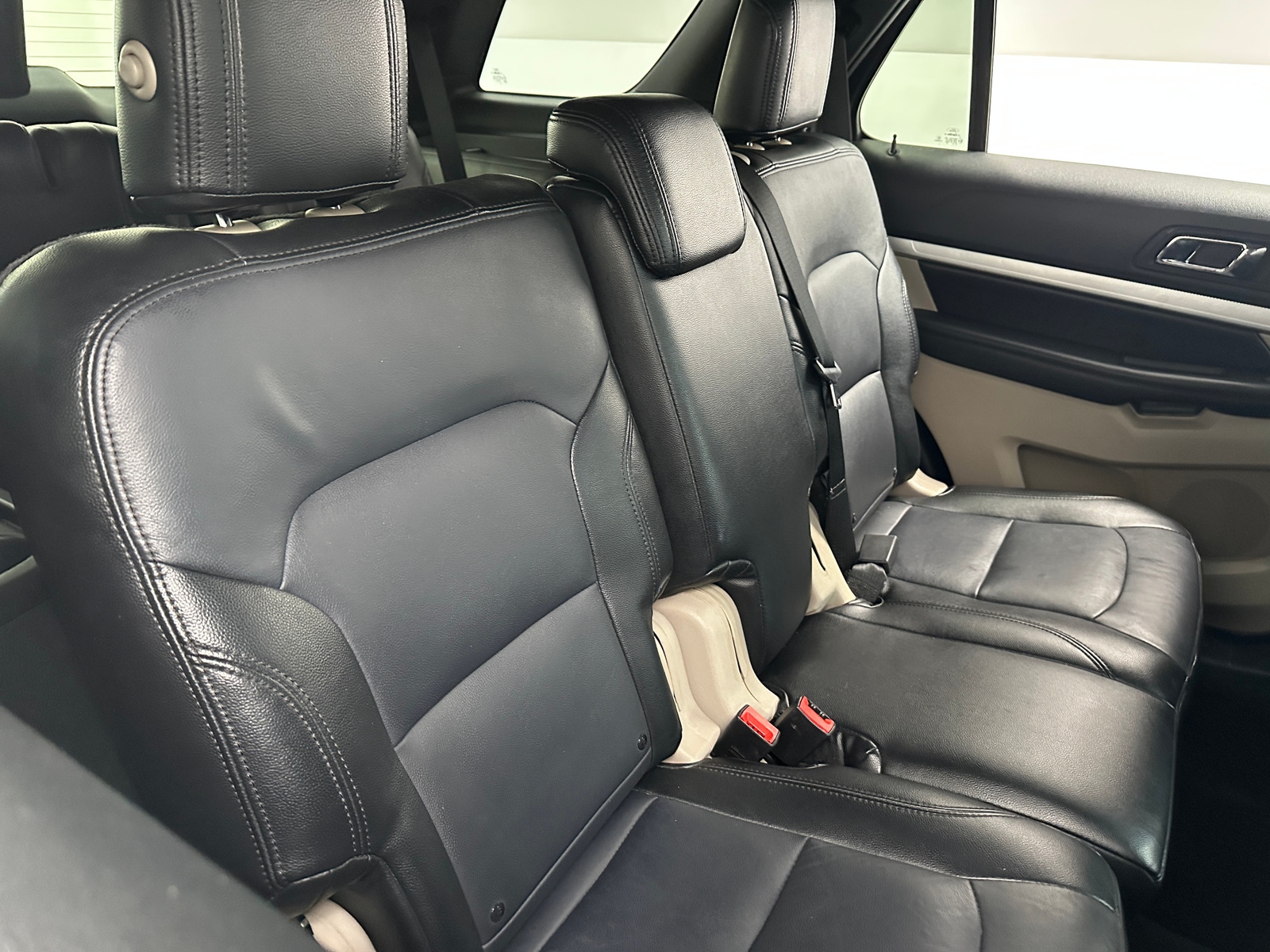 Thumbnail: 2019 Ford Explorer - 6