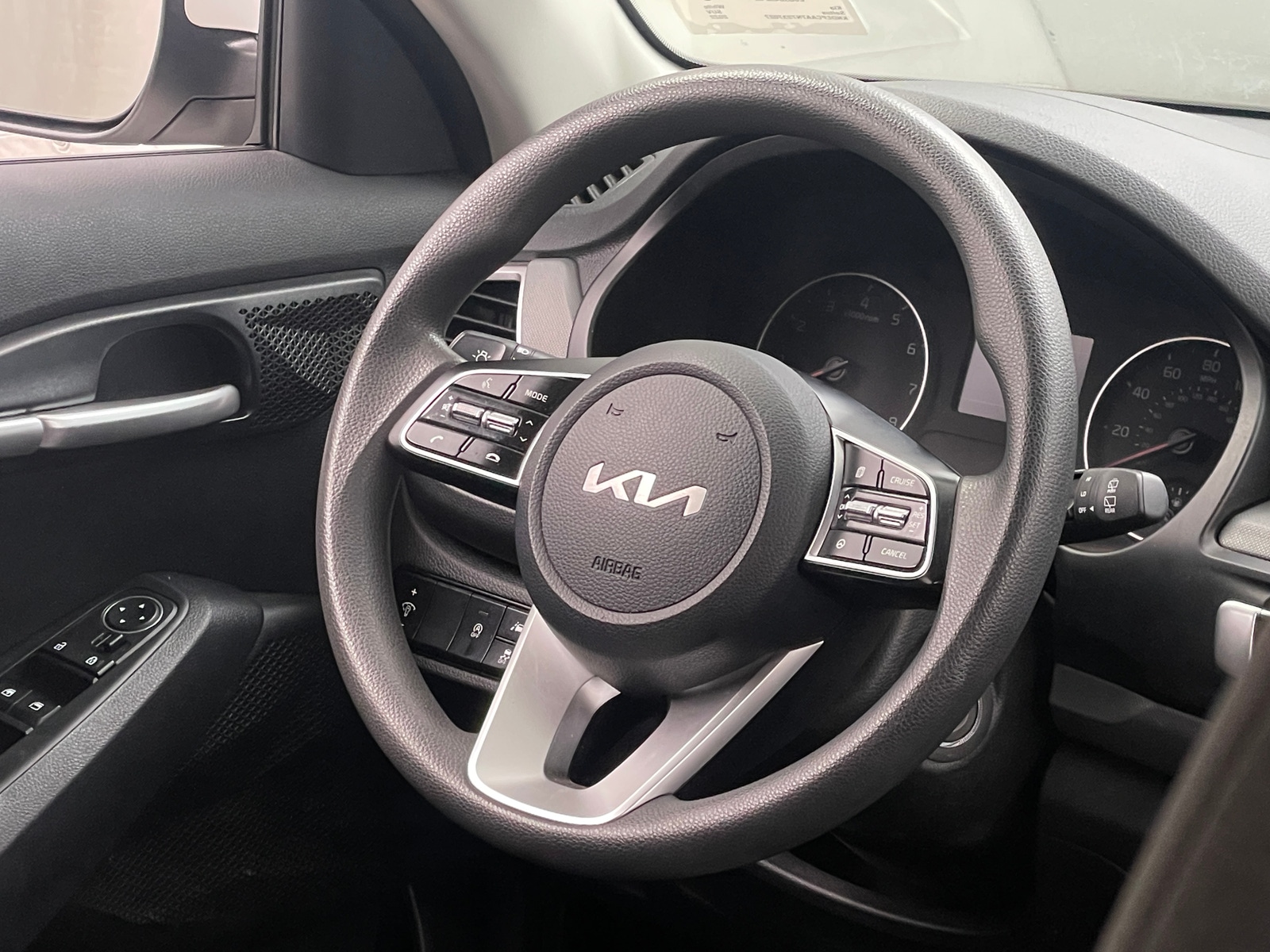 Thumbnail: 2022 Kia Seltos - 5