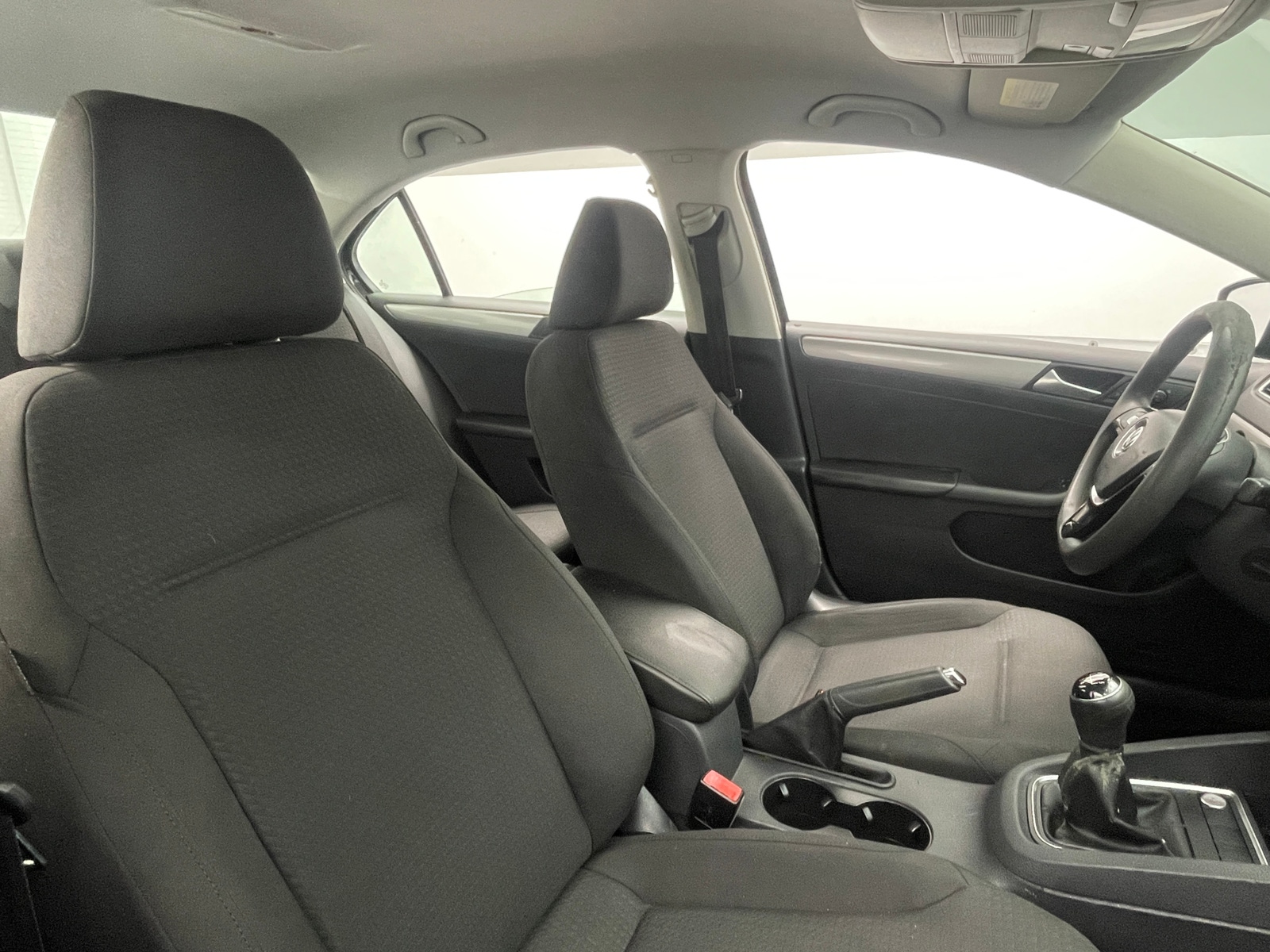Thumbnail: 2016 Volkswagen Jetta - 2