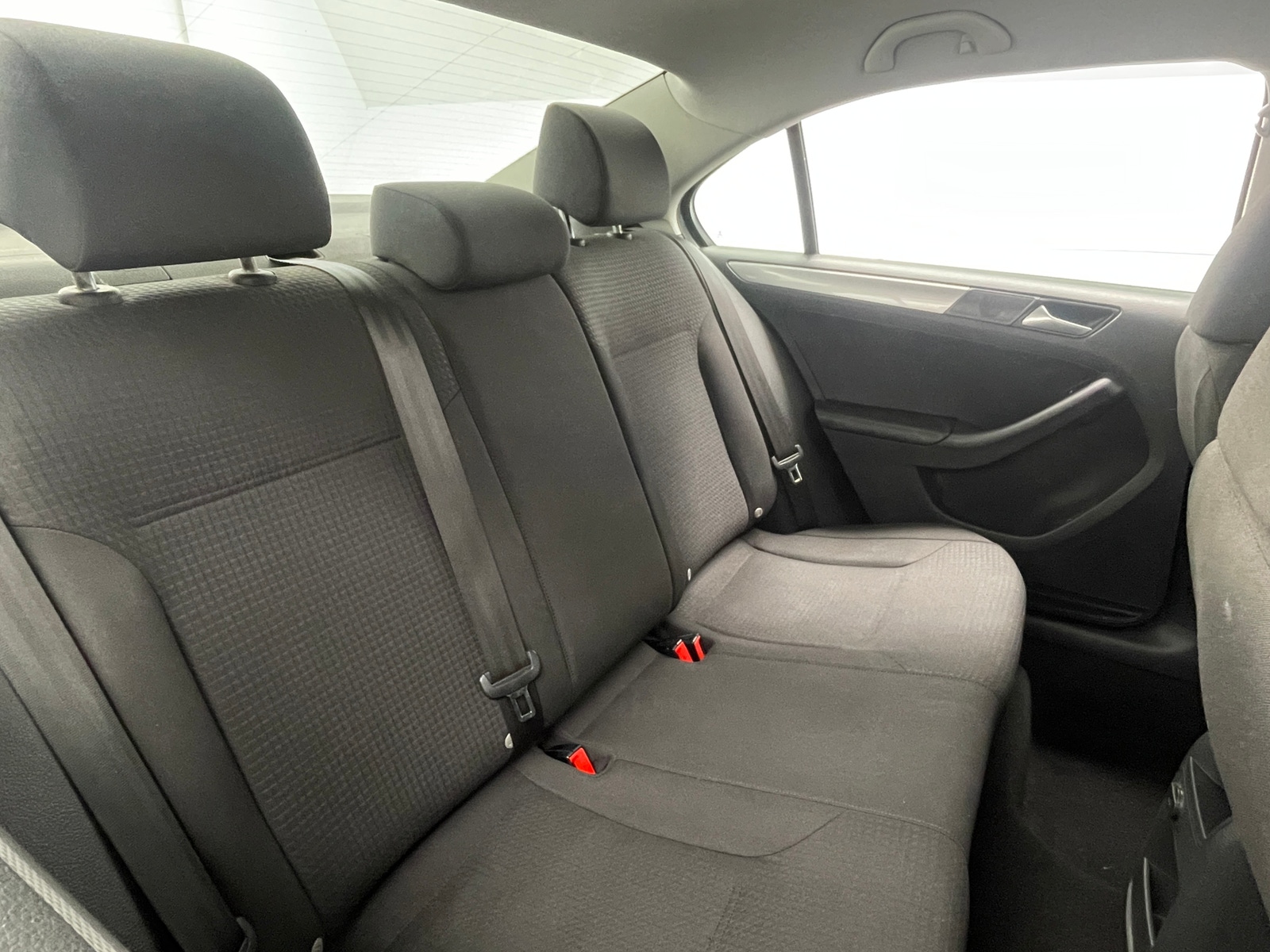 Thumbnail: 2016 Volkswagen Jetta - 6