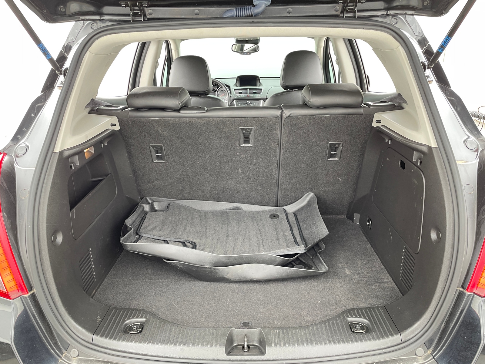 Thumbnail: 2016 Buick Encore - 6