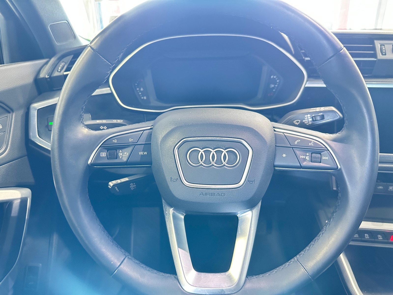 Thumbnail: 2021 Audi Q3 - 4