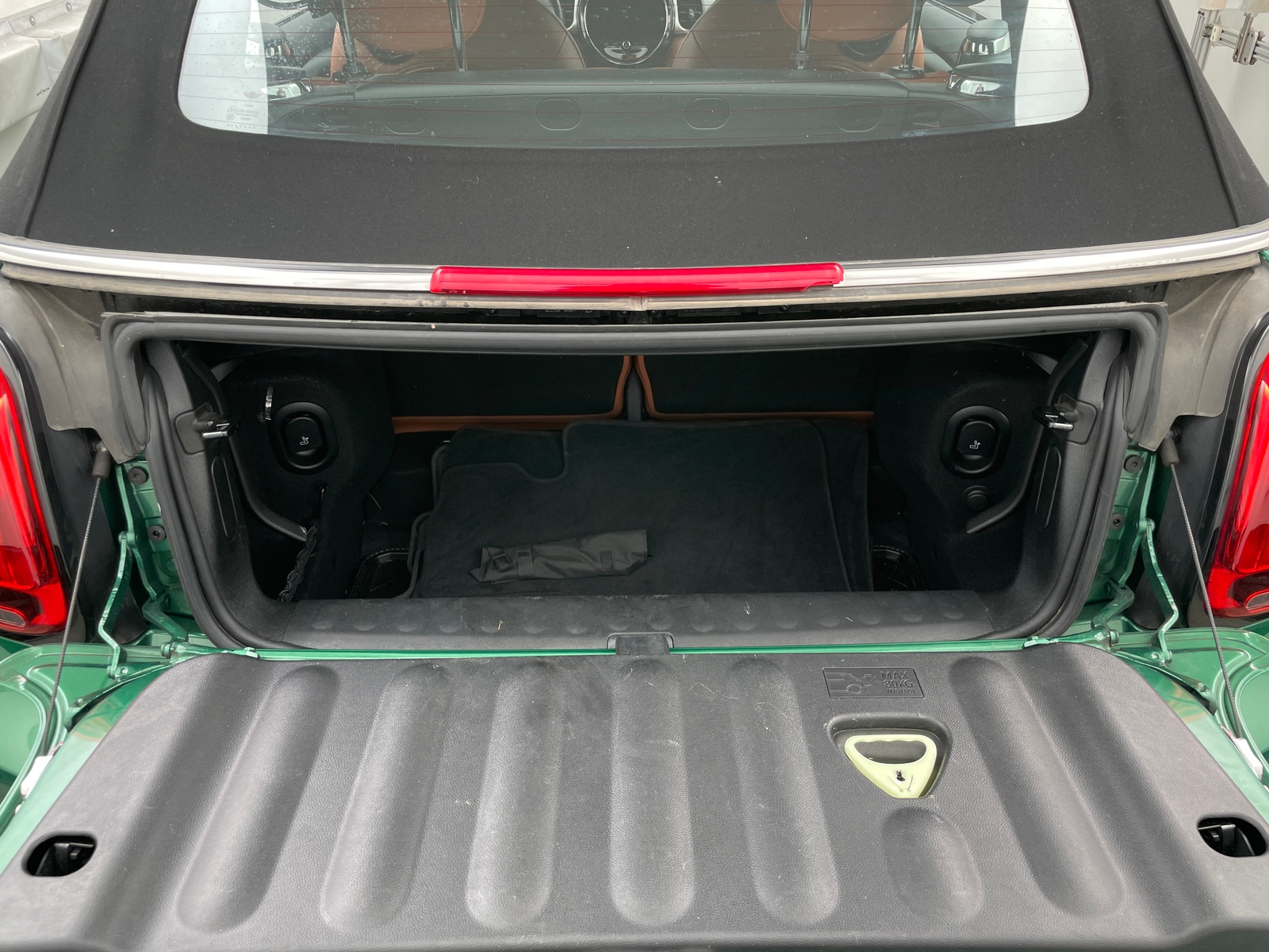 Thumbnail: 2024 MINI Cooper Convertible - 6