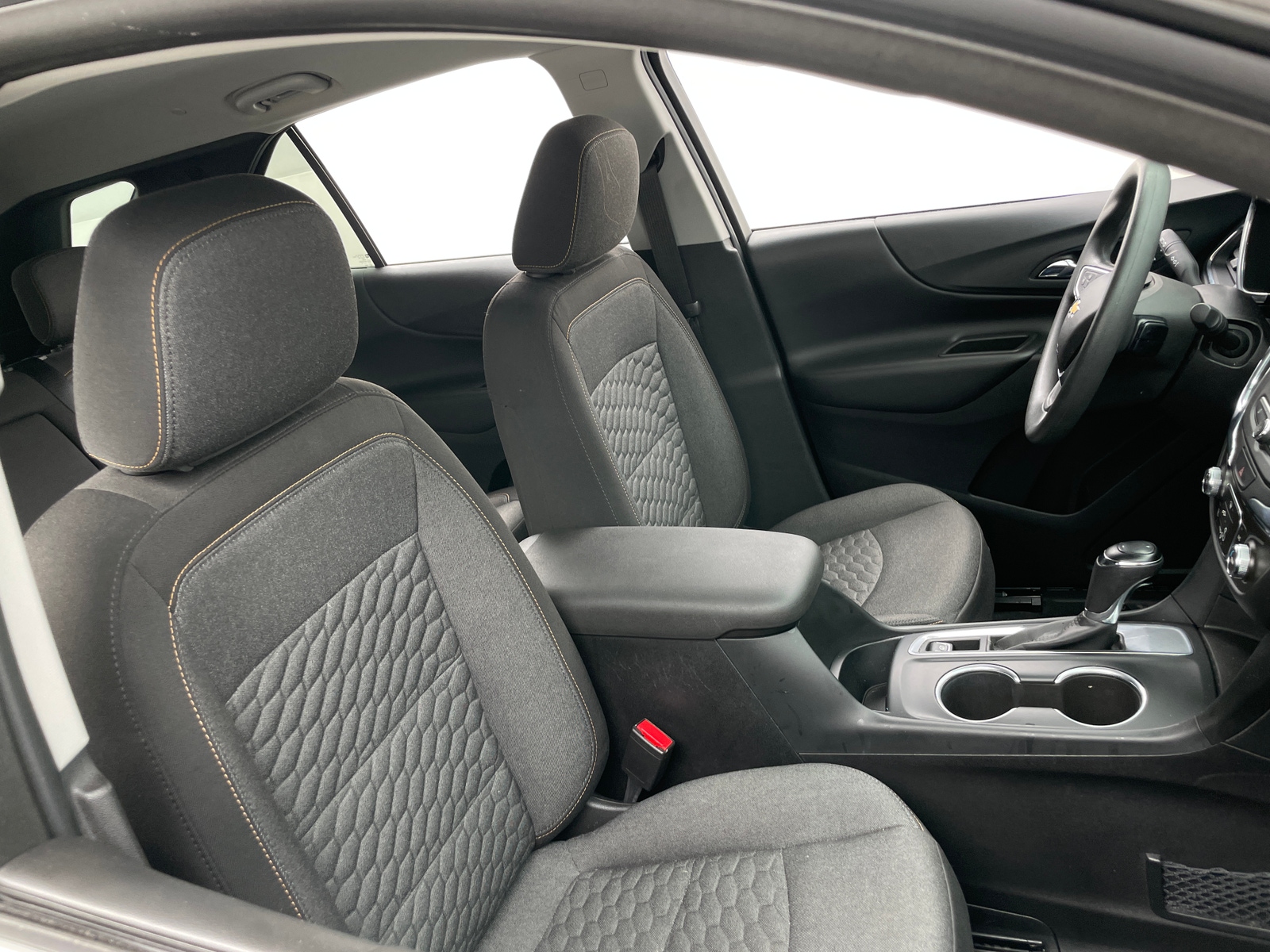 Thumbnail: 2018 Chevrolet Equinox - 2