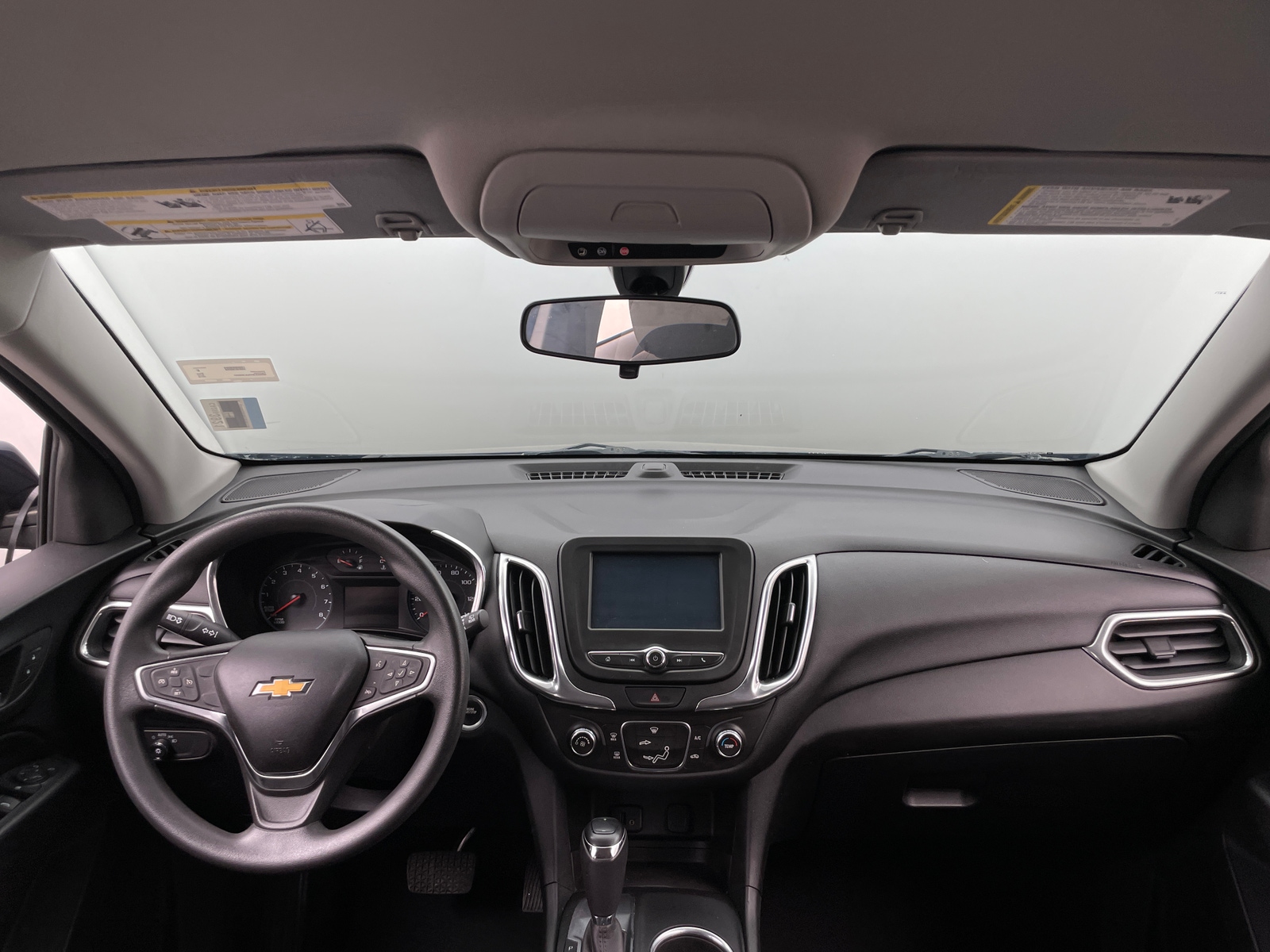Thumbnail: 2018 Chevrolet Equinox - 3