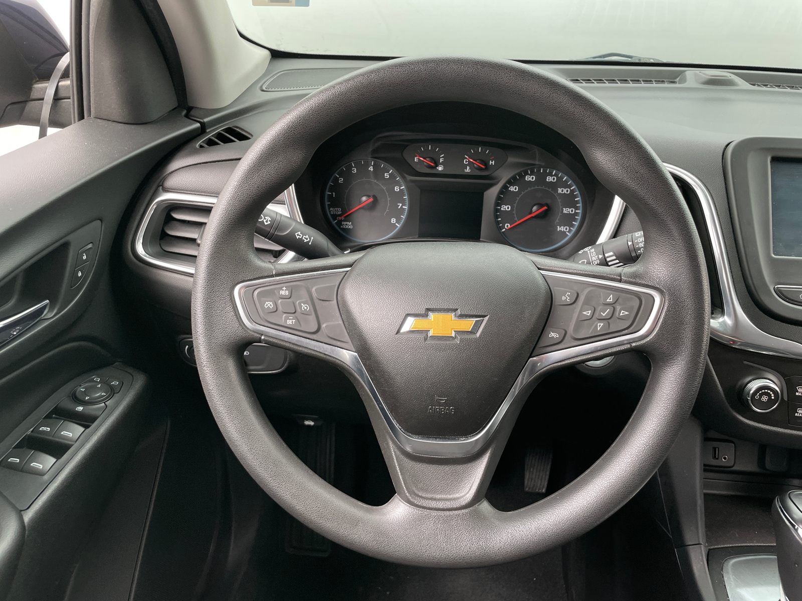 Thumbnail: 2018 Chevrolet Equinox - 5