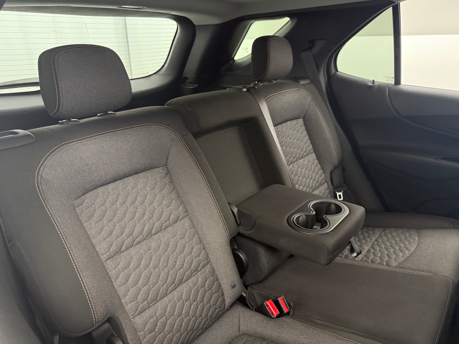 Thumbnail: 2018 Chevrolet Equinox - 6