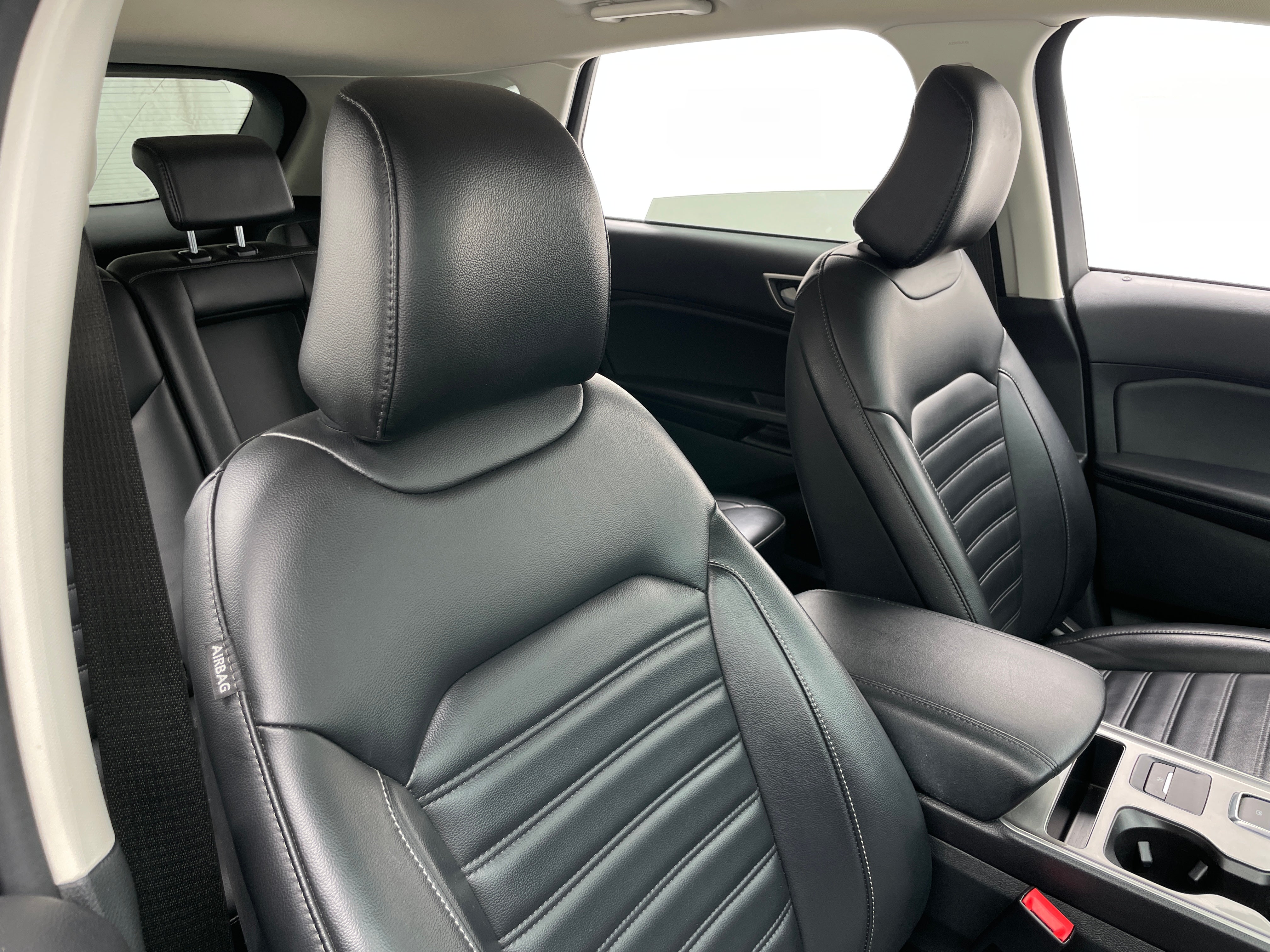 2023 Ford Edge