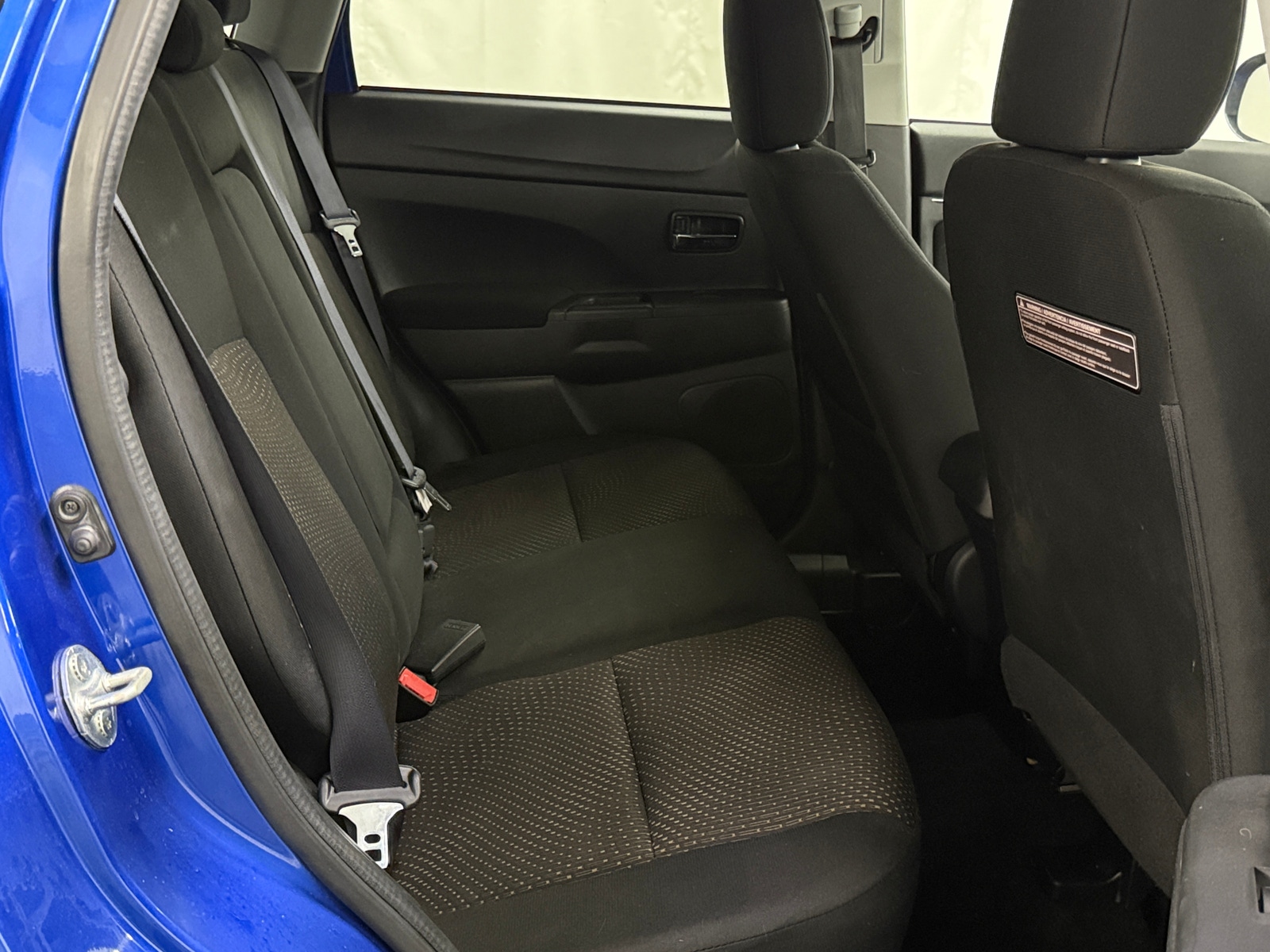 Thumbnail: 2016 Mitsubishi Outlander Sport - 6