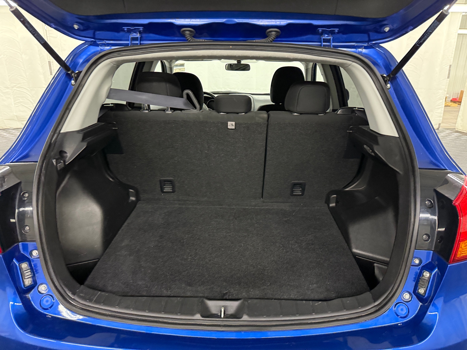 Thumbnail: 2016 Mitsubishi Outlander Sport - 7
