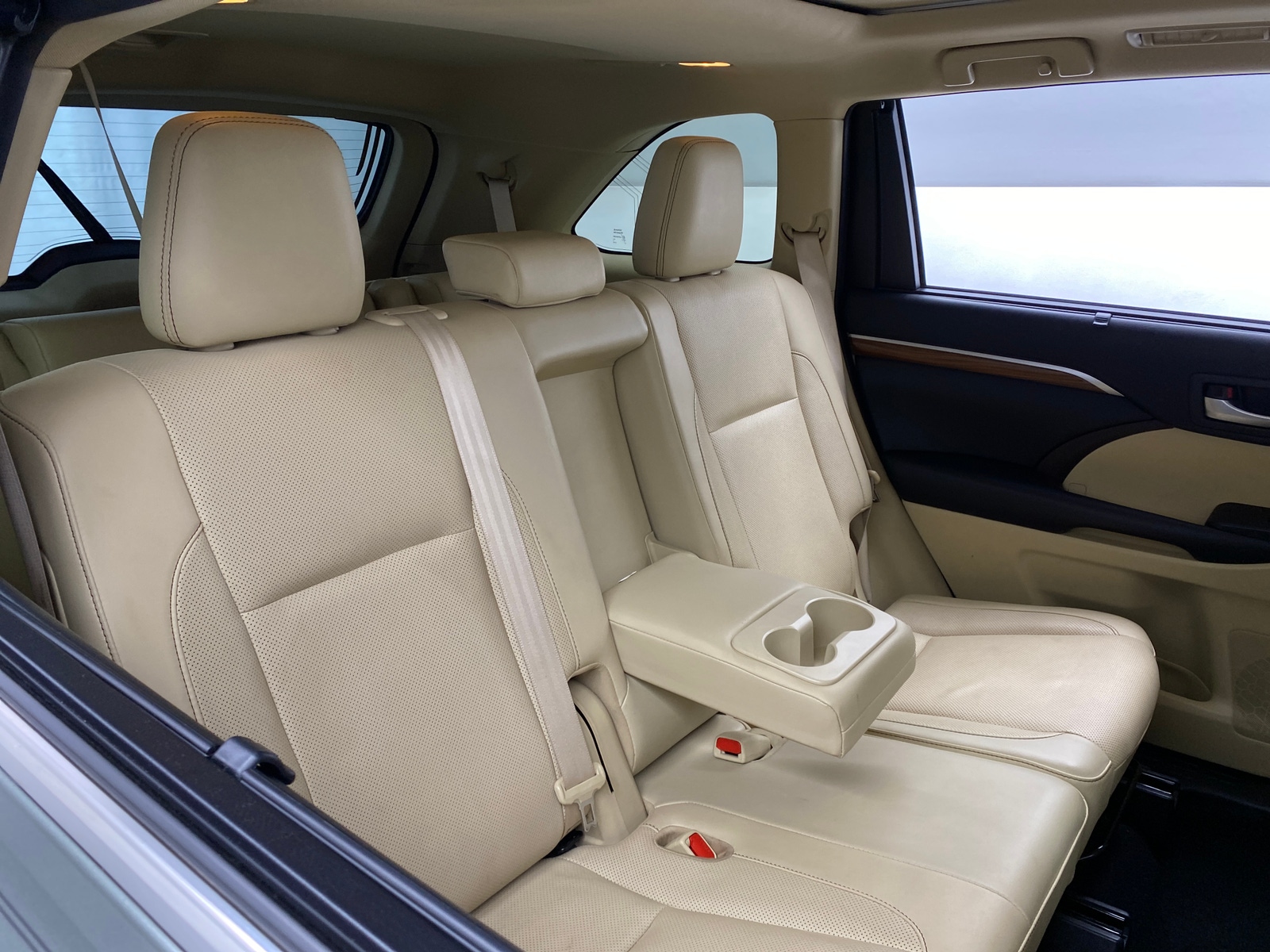 Thumbnail: 2019 Toyota Highlander - 5