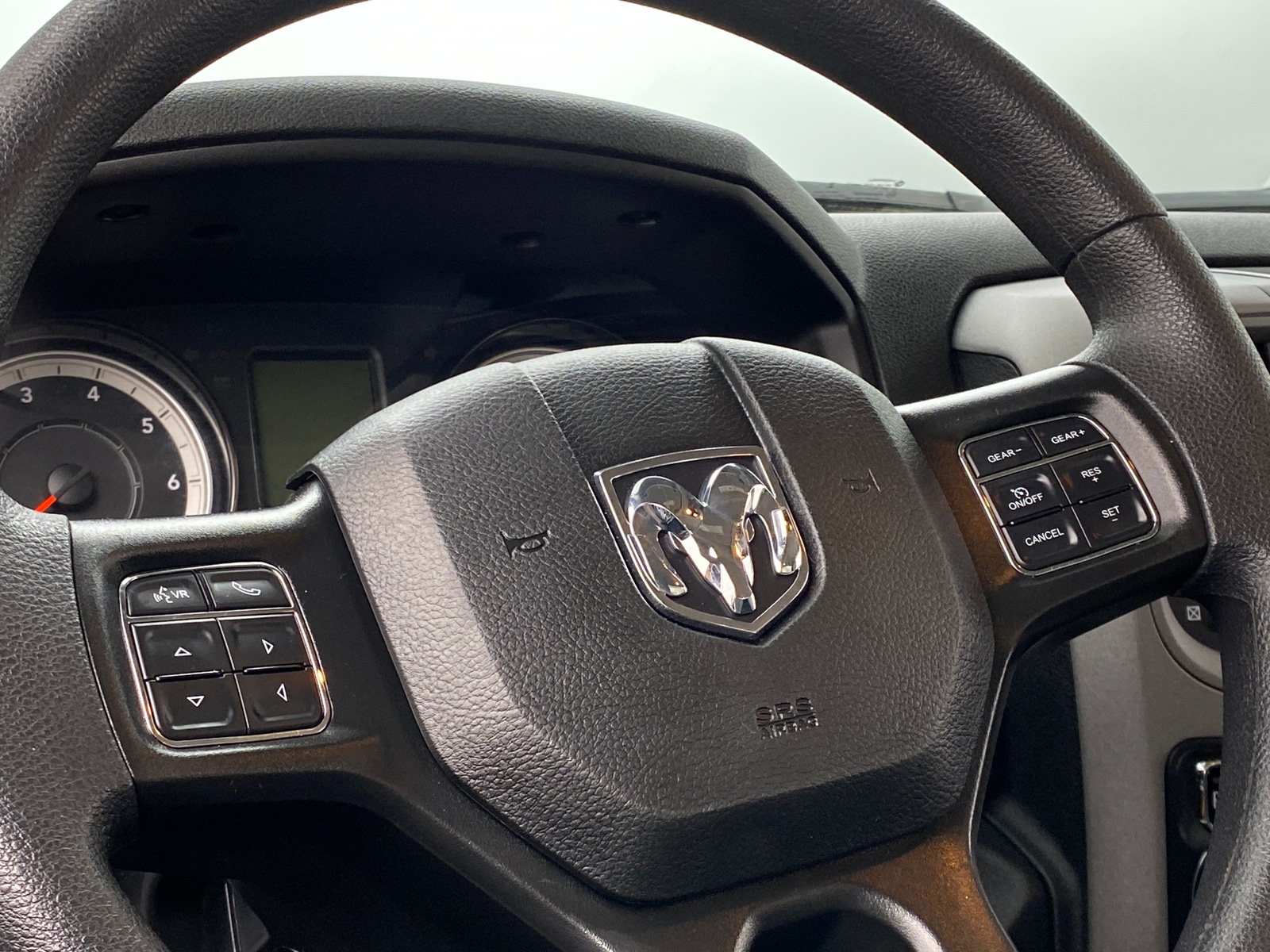 Thumbnail: 2023 RAM 1500 Classic - 4