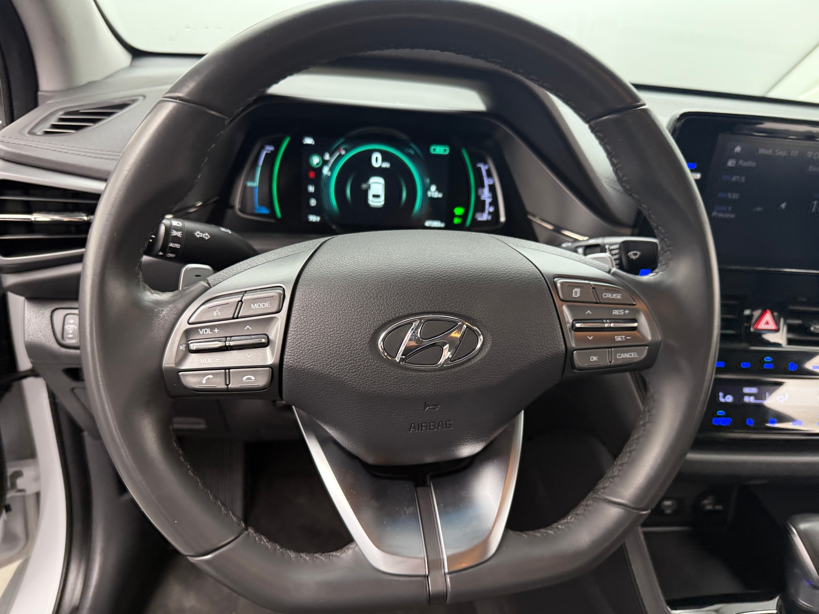 Thumbnail: 2021 Hyundai Ioniq - 5