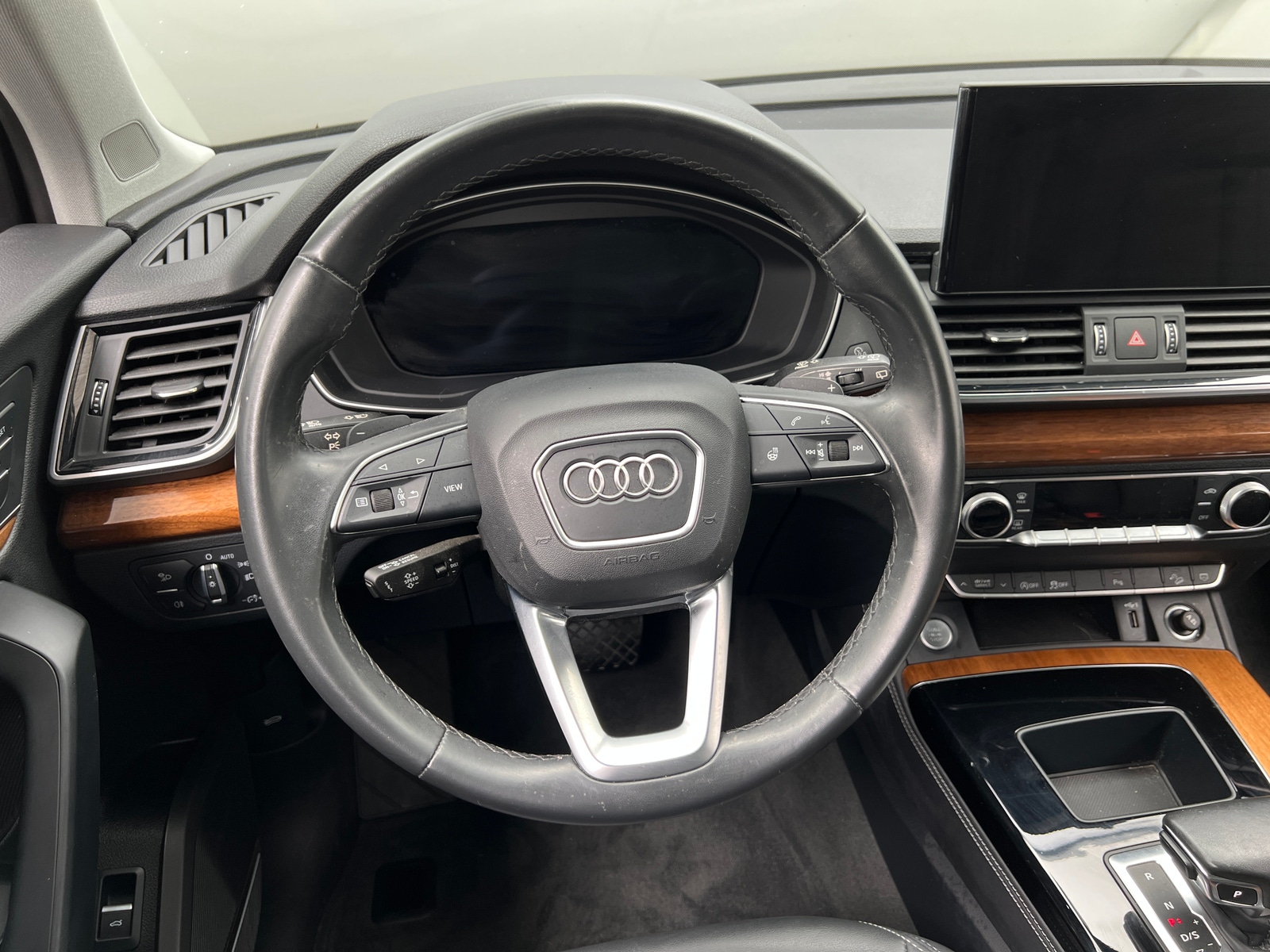 Thumbnail: 2023 Audi Q5 - 4