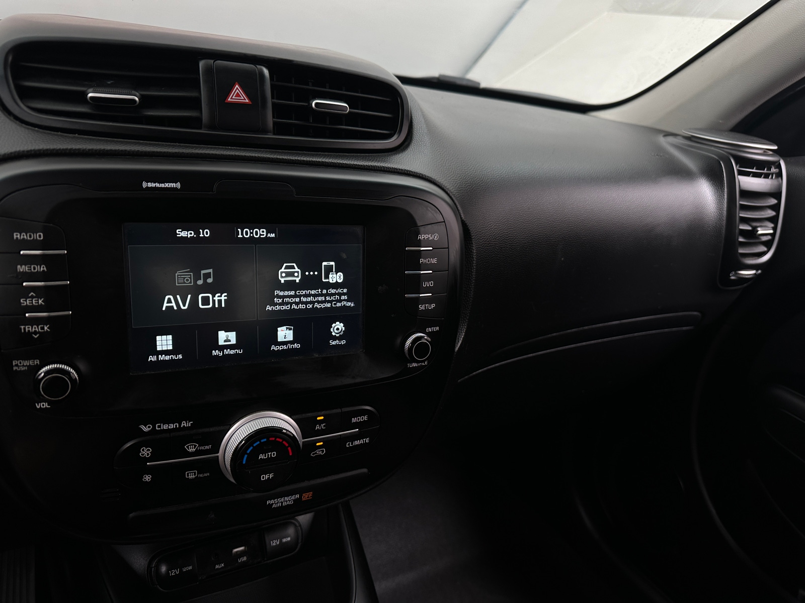 Thumbnail: 2019 Kia Soul - 4
