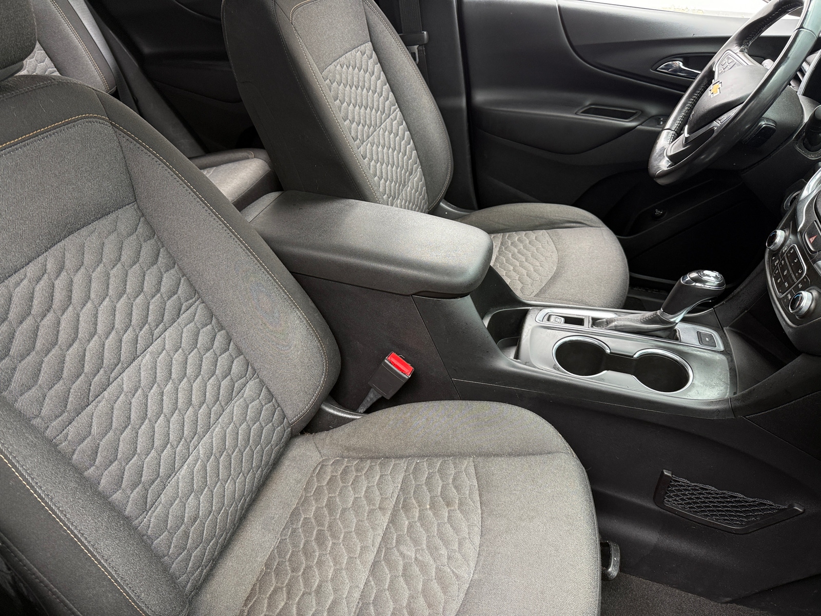 Thumbnail: 2019 Chevrolet Equinox - 2