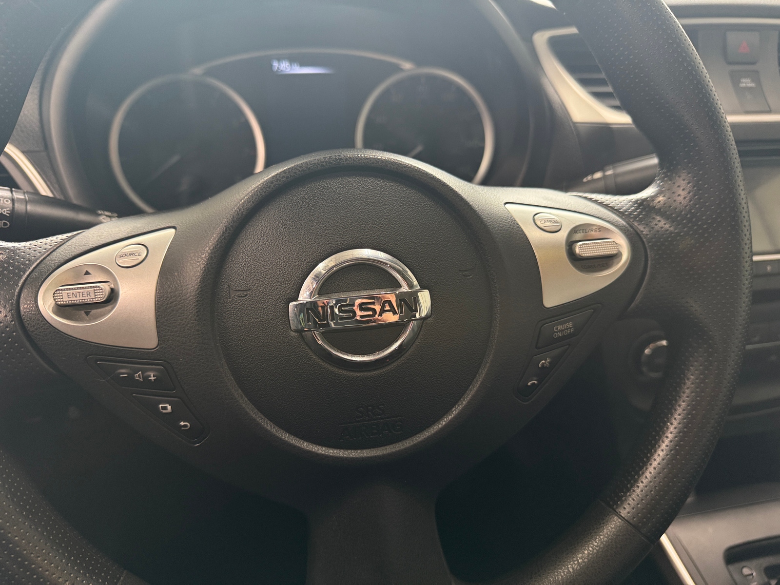 Thumbnail: 2018 Nissan Sentra - 5