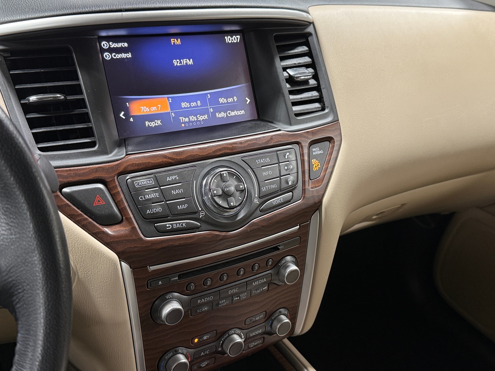 Thumbnail: 2018 Nissan Pathfinder - 3