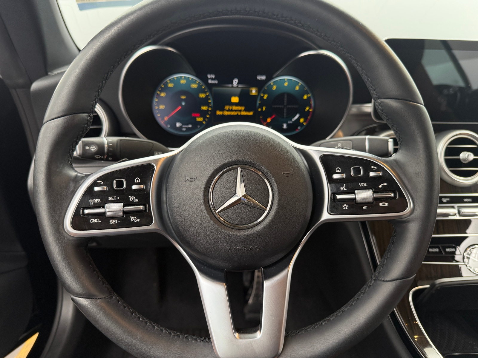 Thumbnail: 2021 Mercedes-Benz C-Class - 4