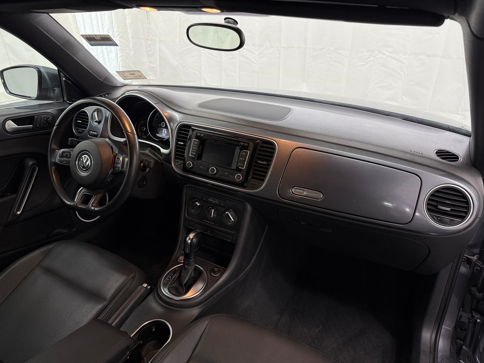 Thumbnail: 2013 Volkswagen Beetle - 2