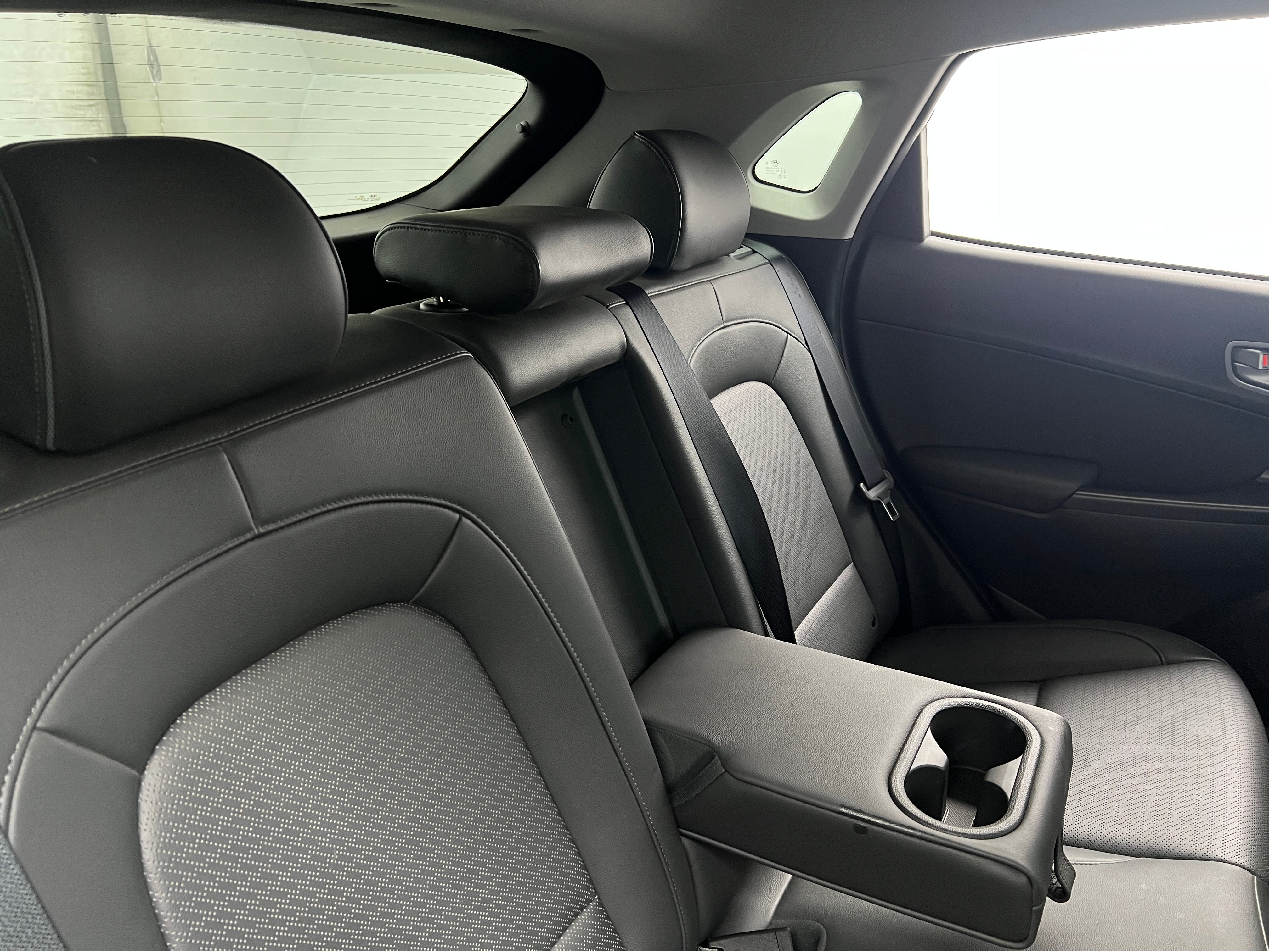 Used 2020 Hyundai Kona EV Limited with VIN KM8K33AG4LU071174 for sale in Auburn, WA