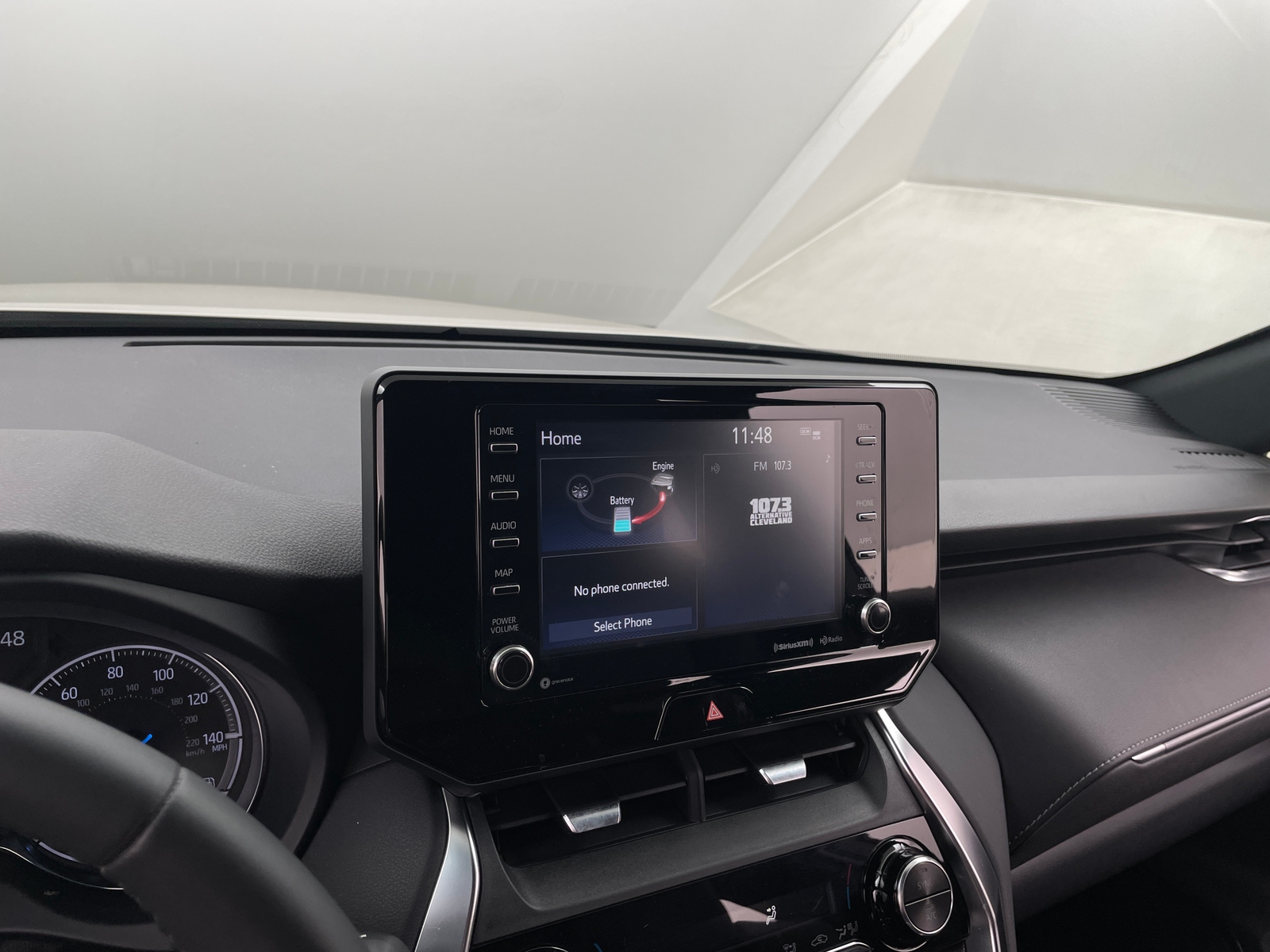 Thumbnail: 2022 Toyota Venza - 3