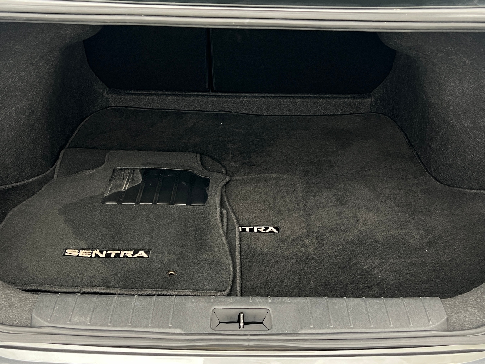 Thumbnail: 2024 Nissan Sentra - 7