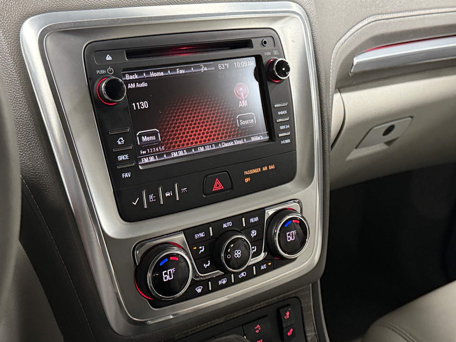 Thumbnail: 2013 GMC Acadia - 3
