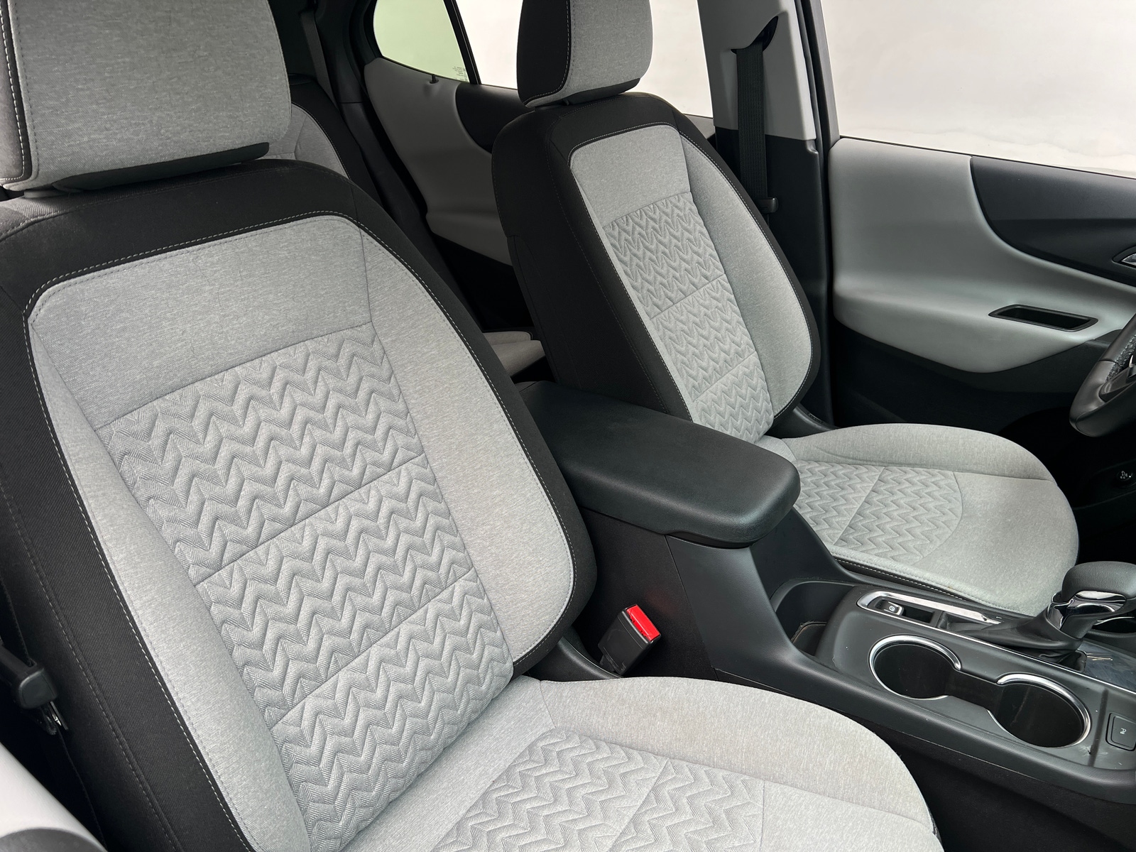Thumbnail: 2024 Chevrolet Equinox - 2